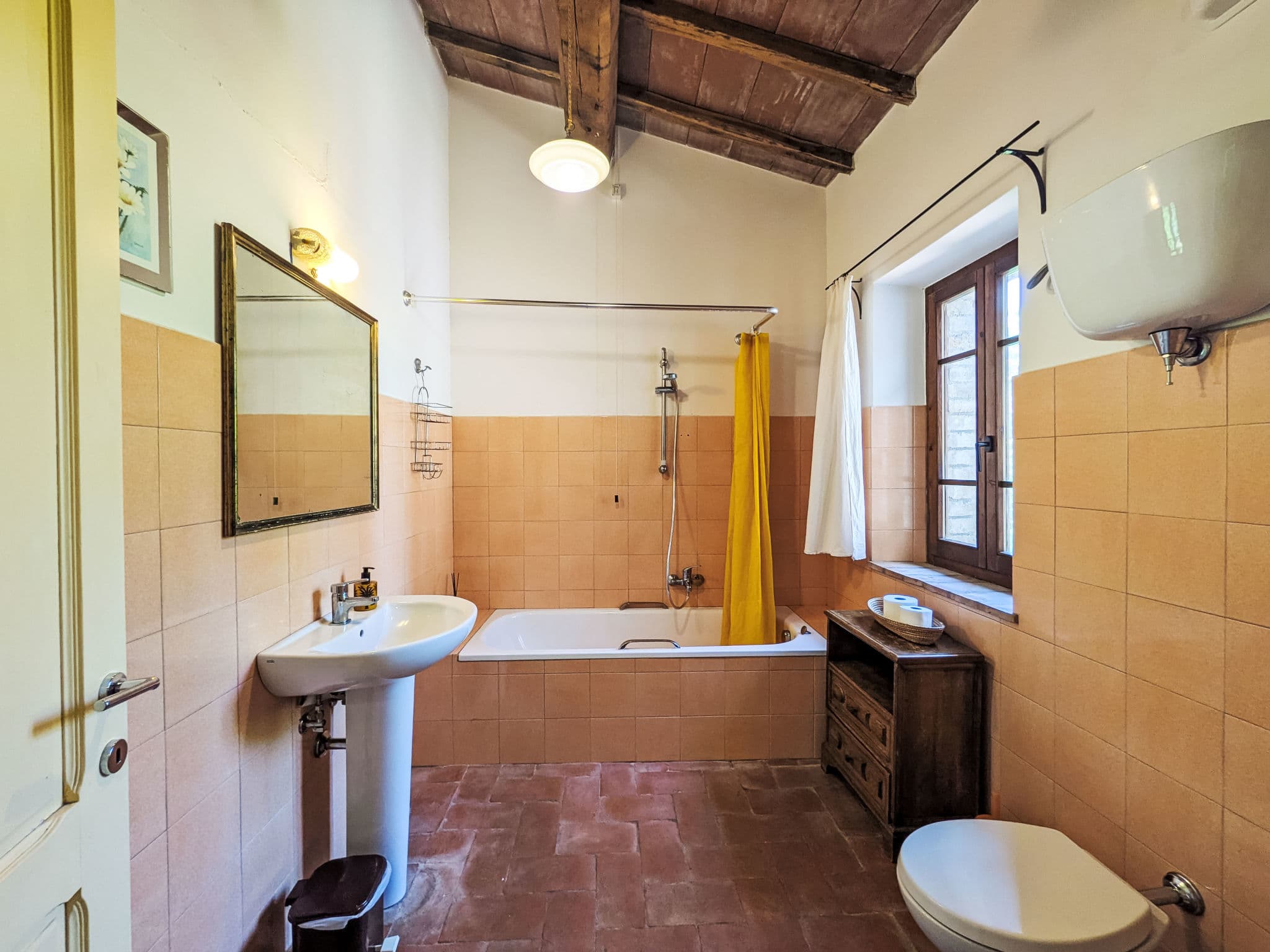 Bathroom / Wellness