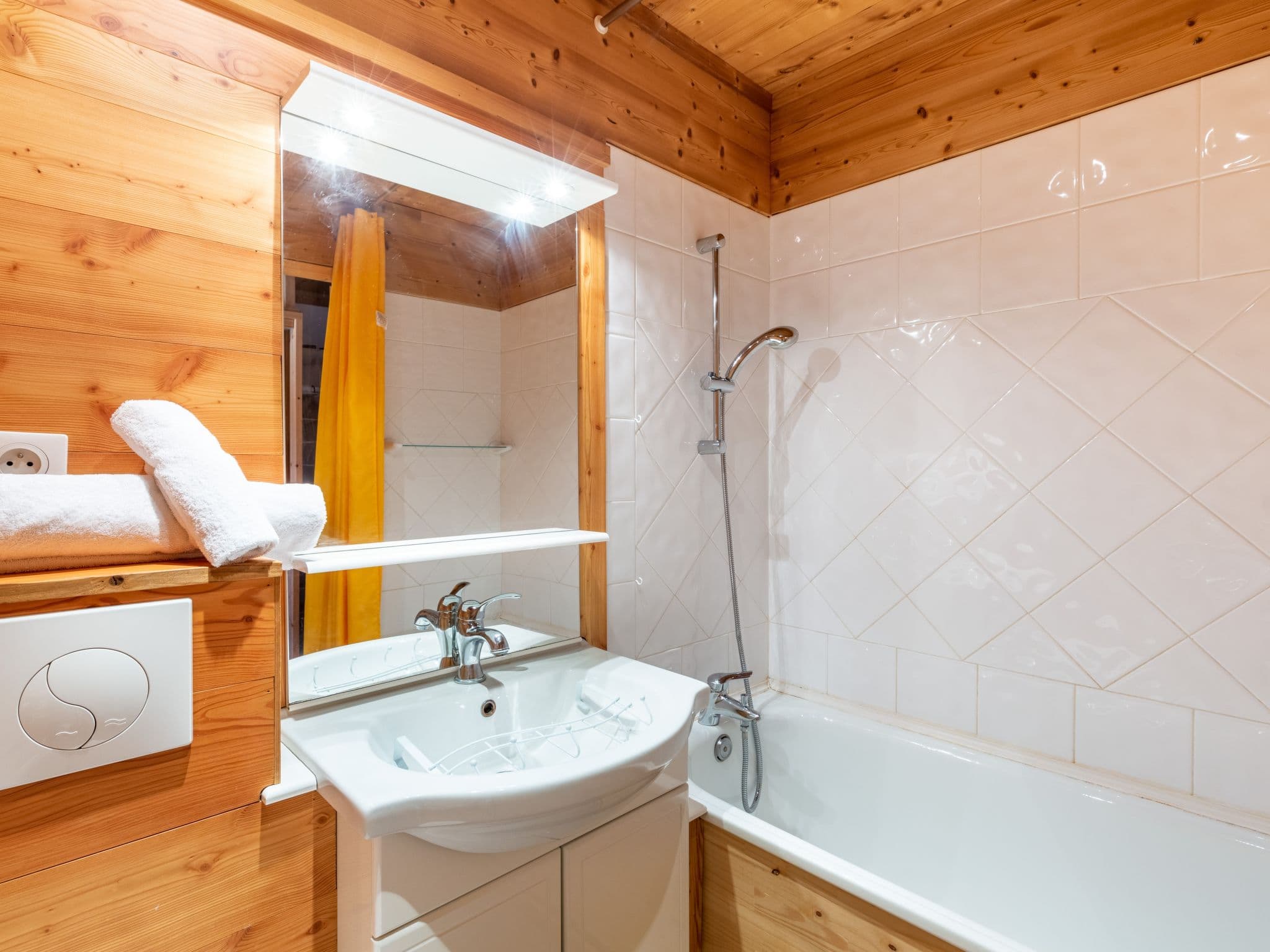 Bathroom / Wellness