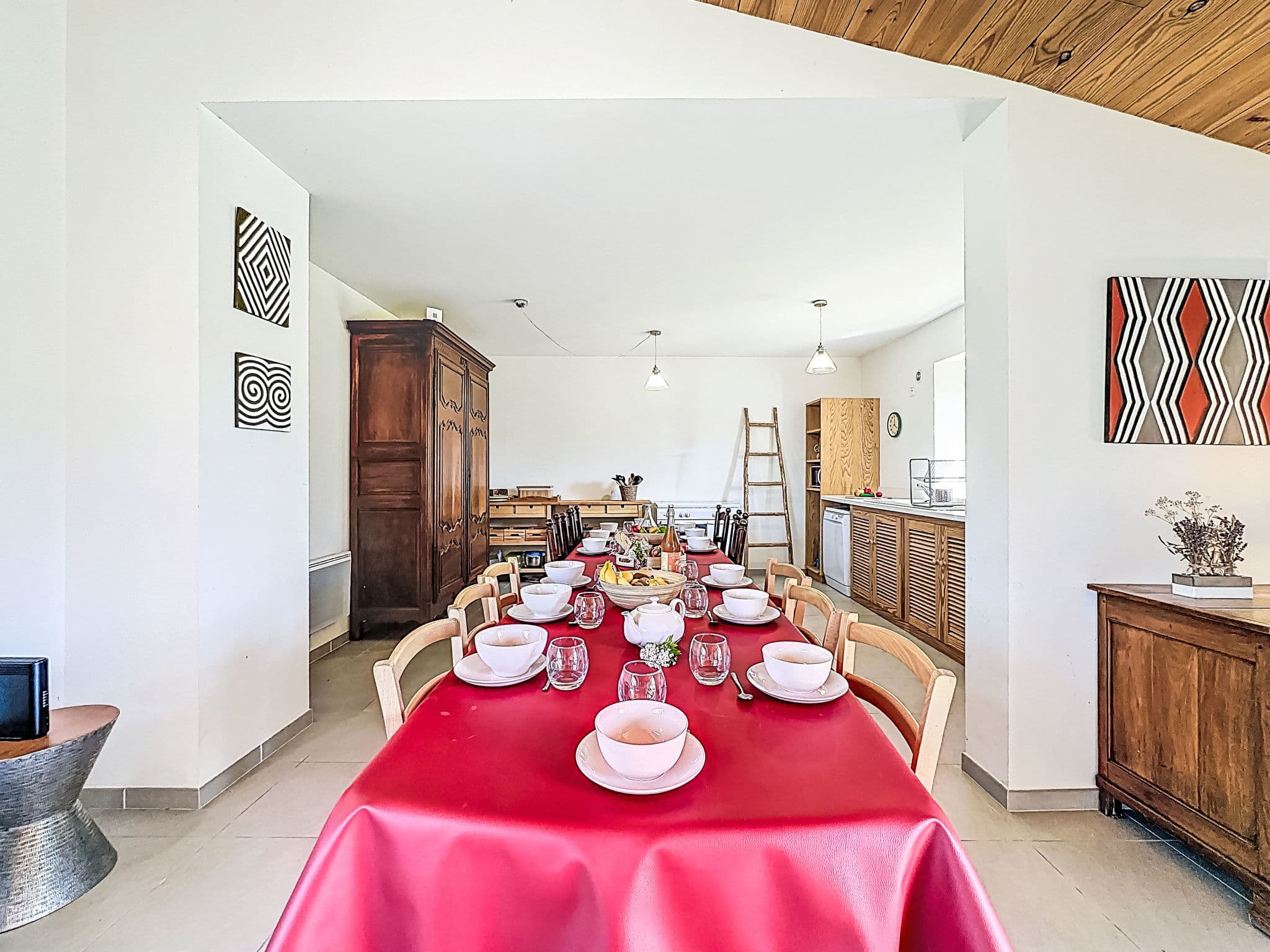 Kitchen / Dining Room