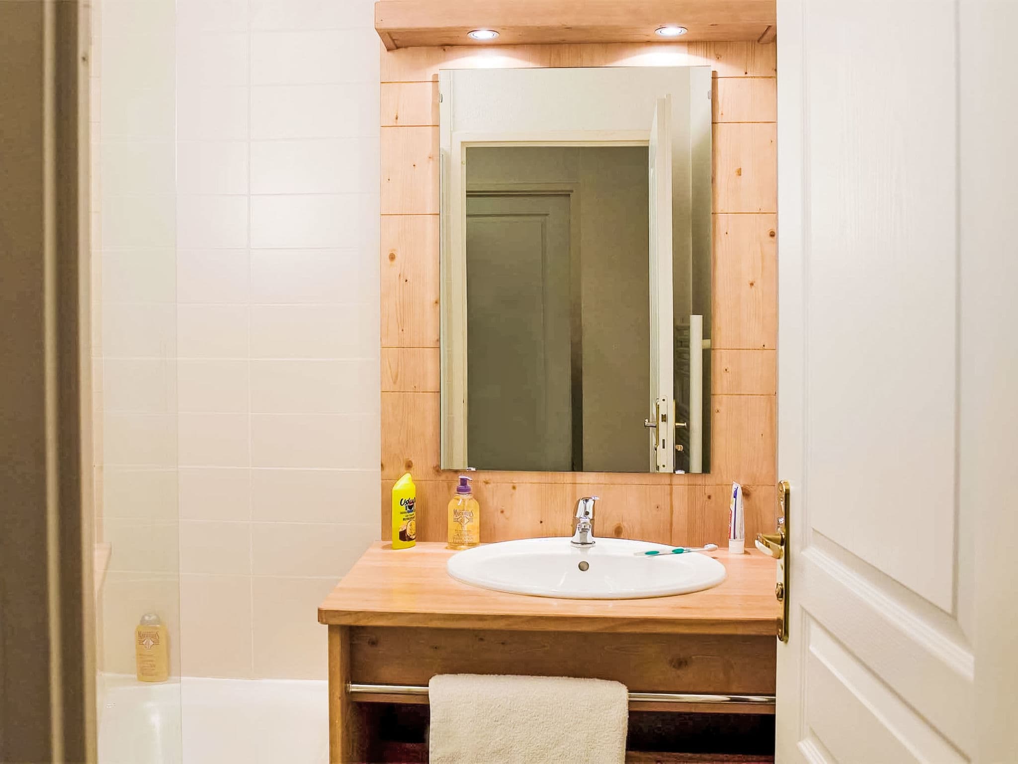 Bathroom / Wellness
