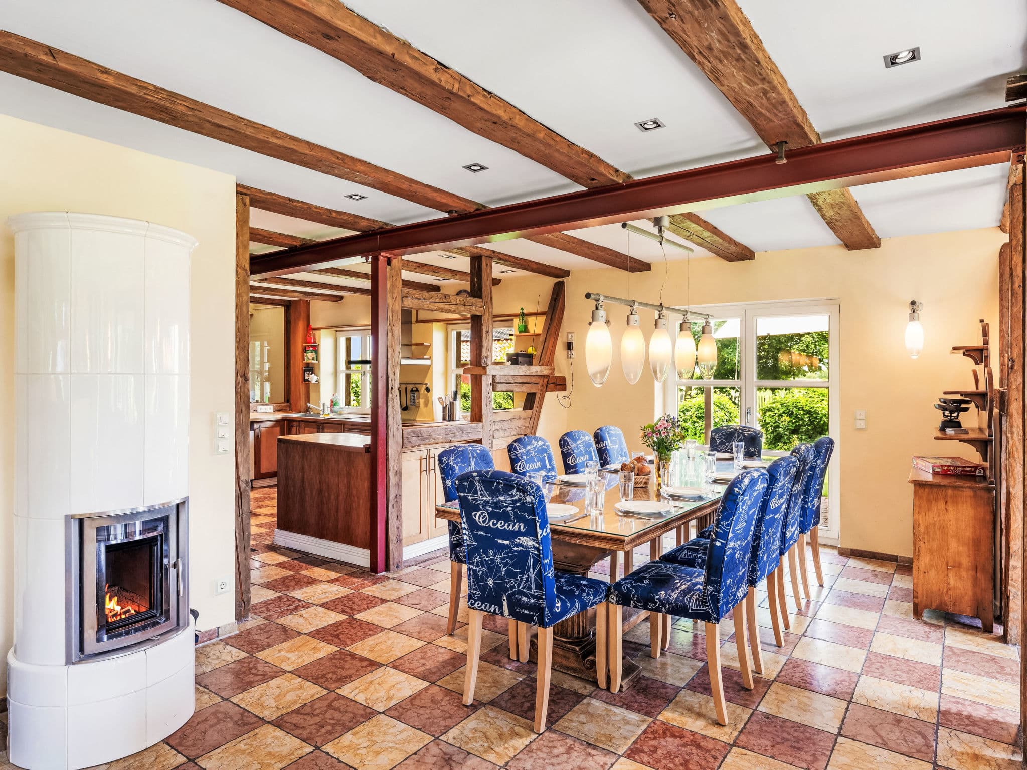 Kitchen / Dining Room