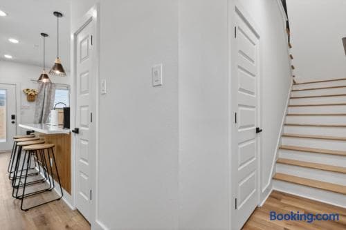 Gallery Image 14