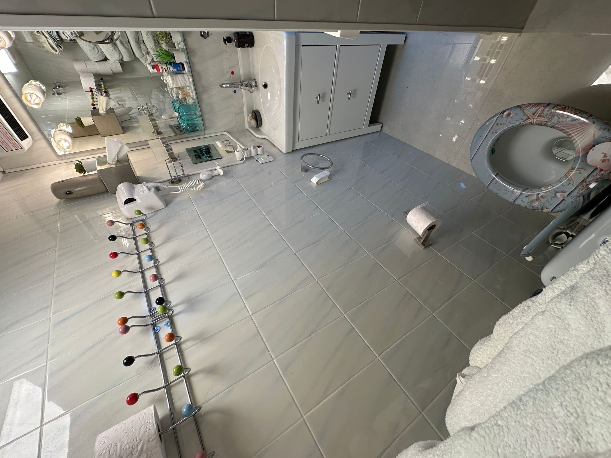 Bathroom / Wellness