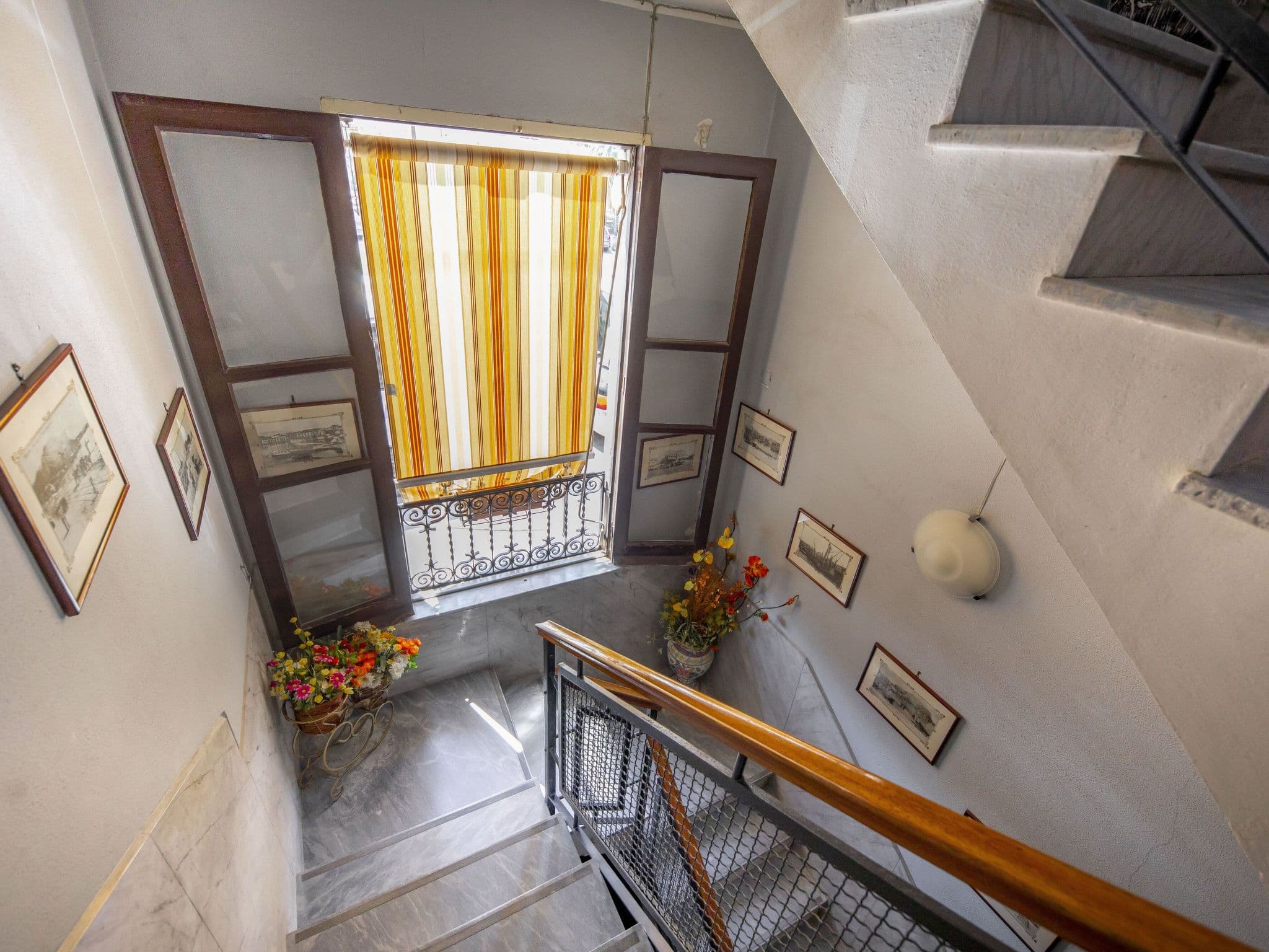 Gallery Image 19