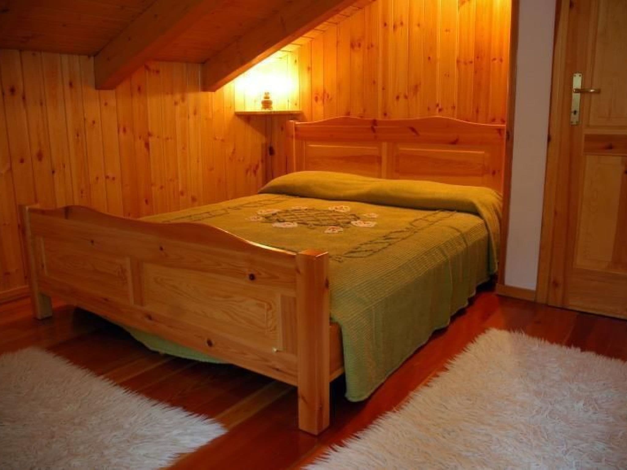 Gallery Image 13