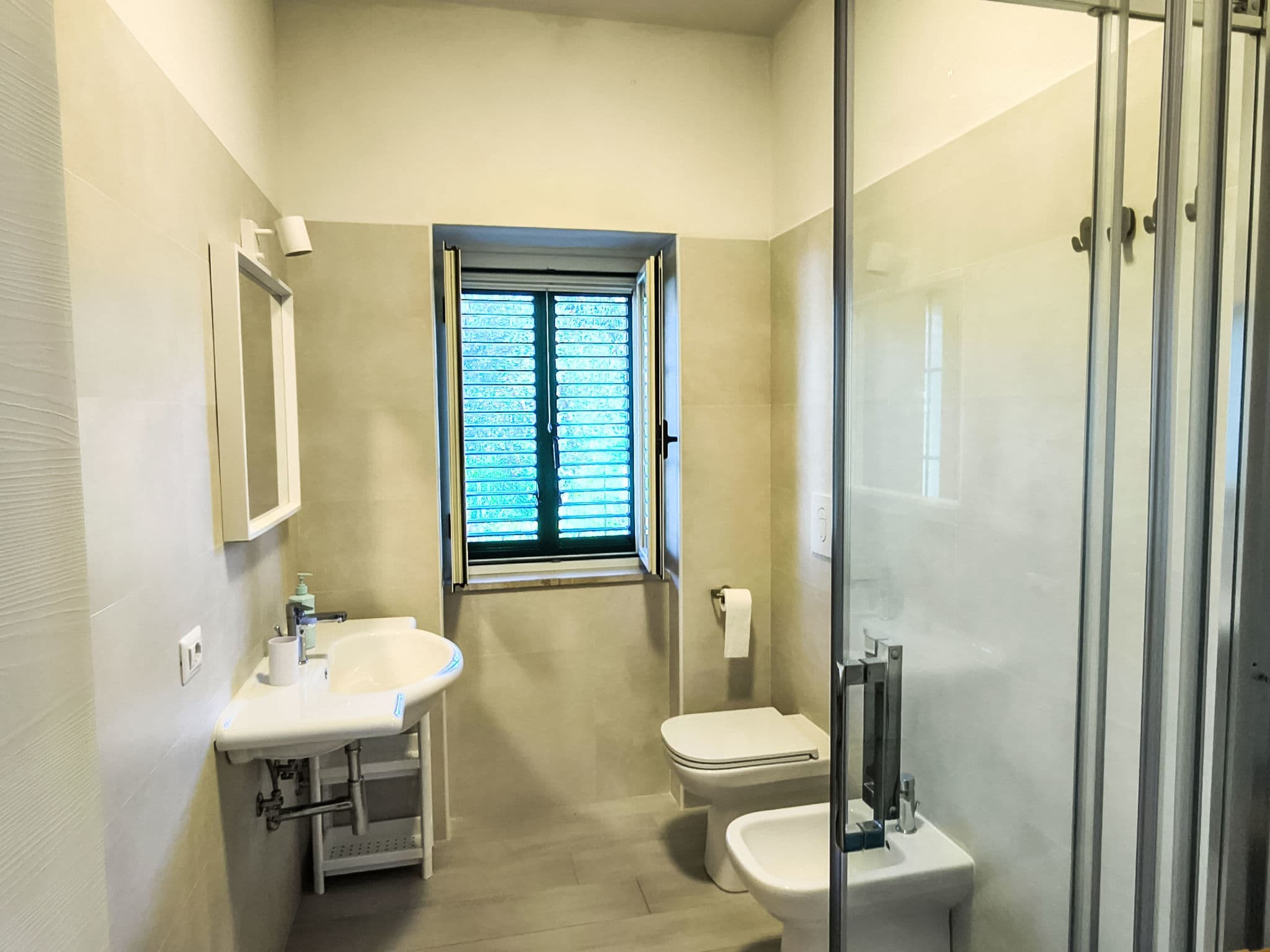Bathroom / Wellness