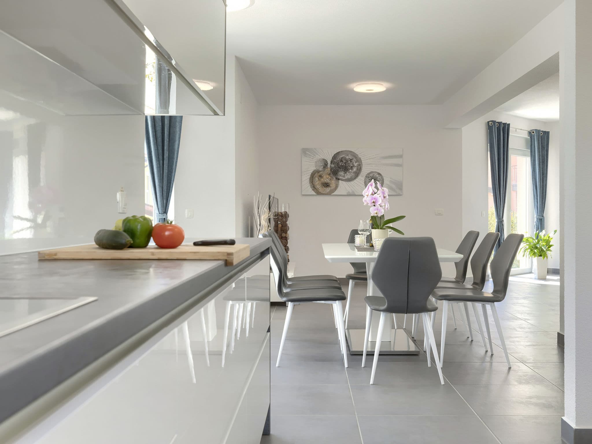 Kitchen / Dining Room