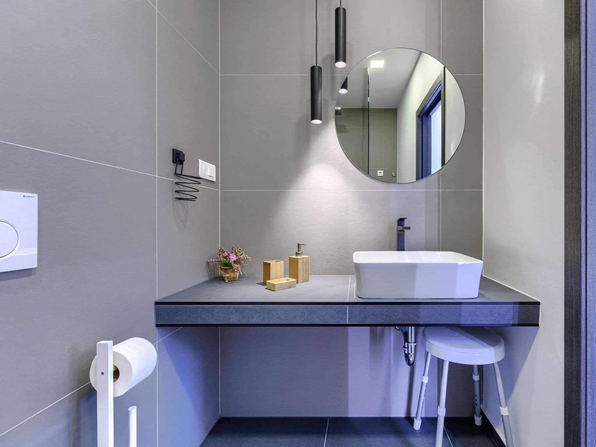 Bathroom / Wellness