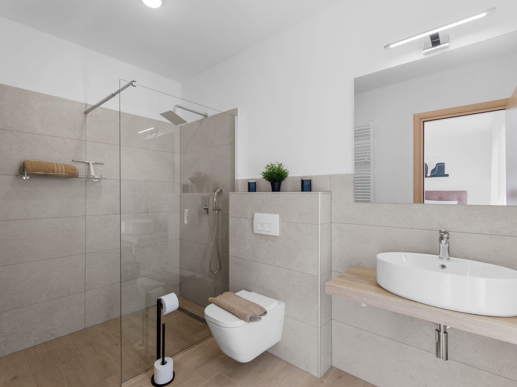 Bathroom / Wellness