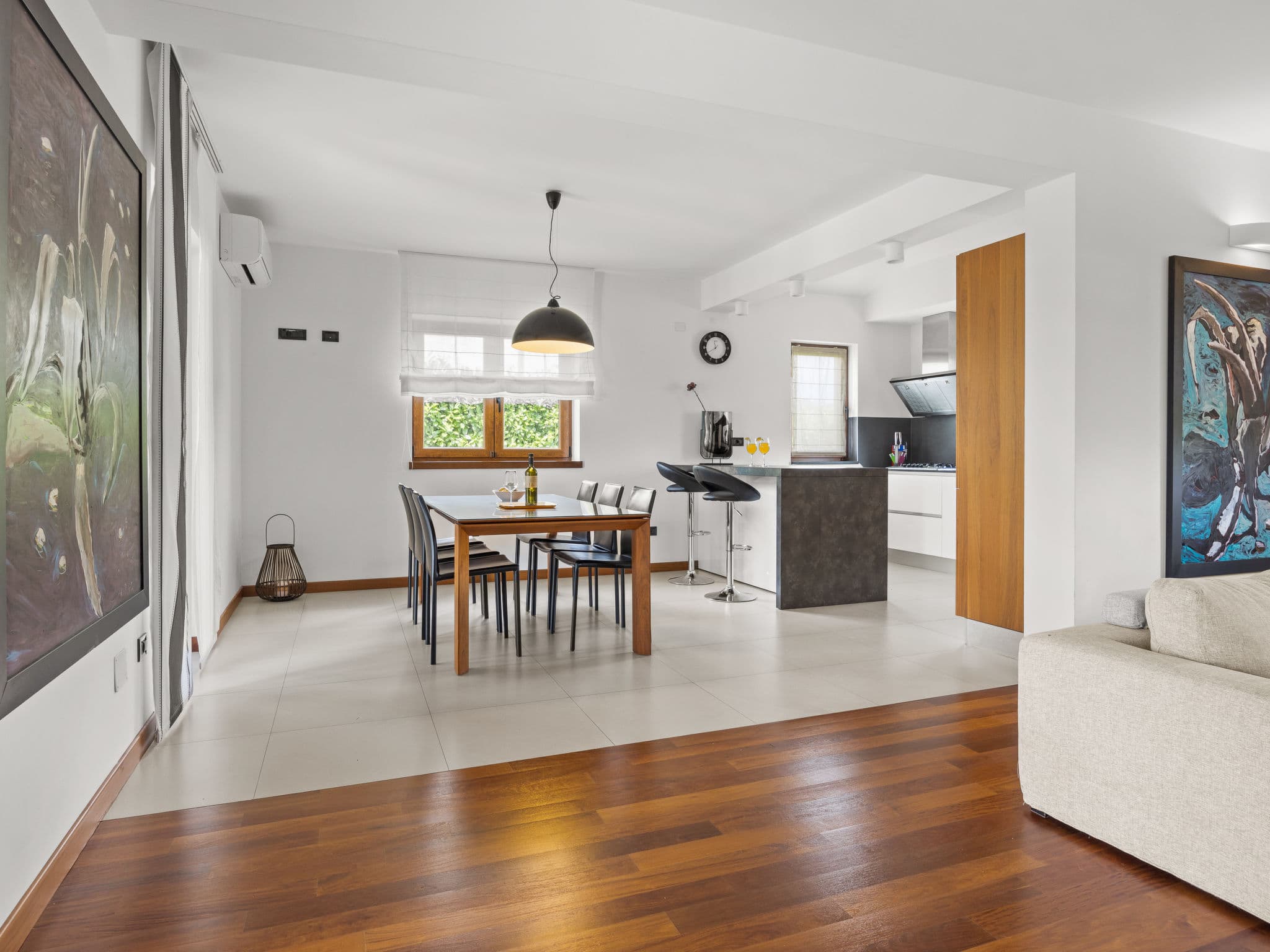 Kitchen / Dining Room