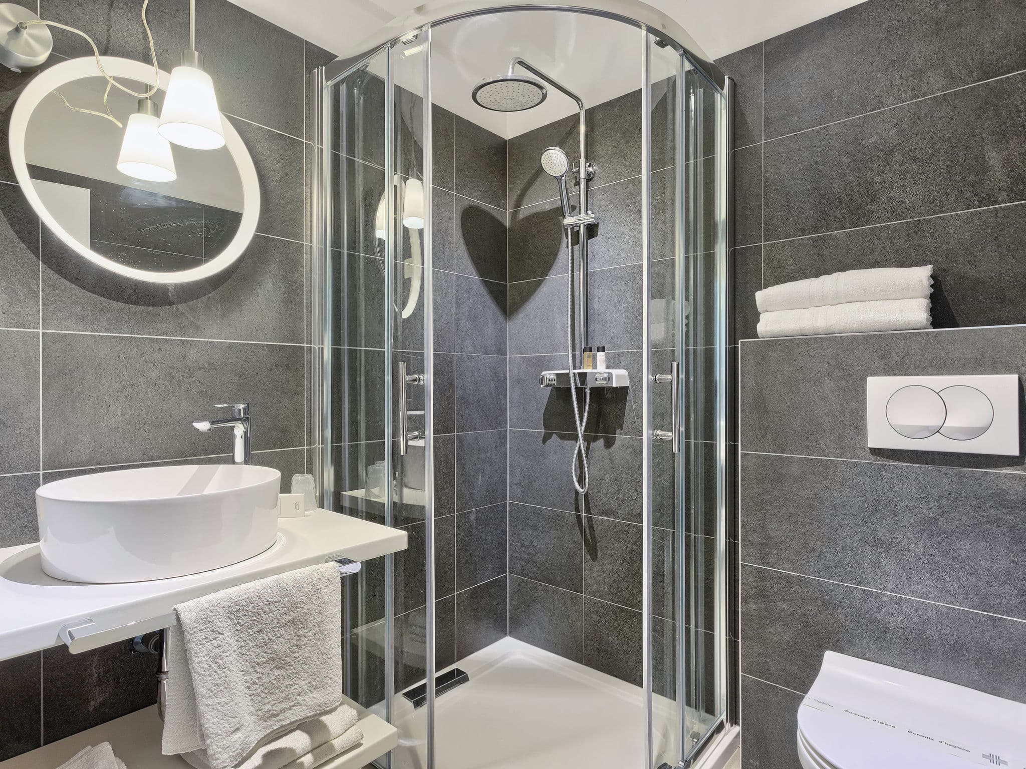 Bathroom / Wellness