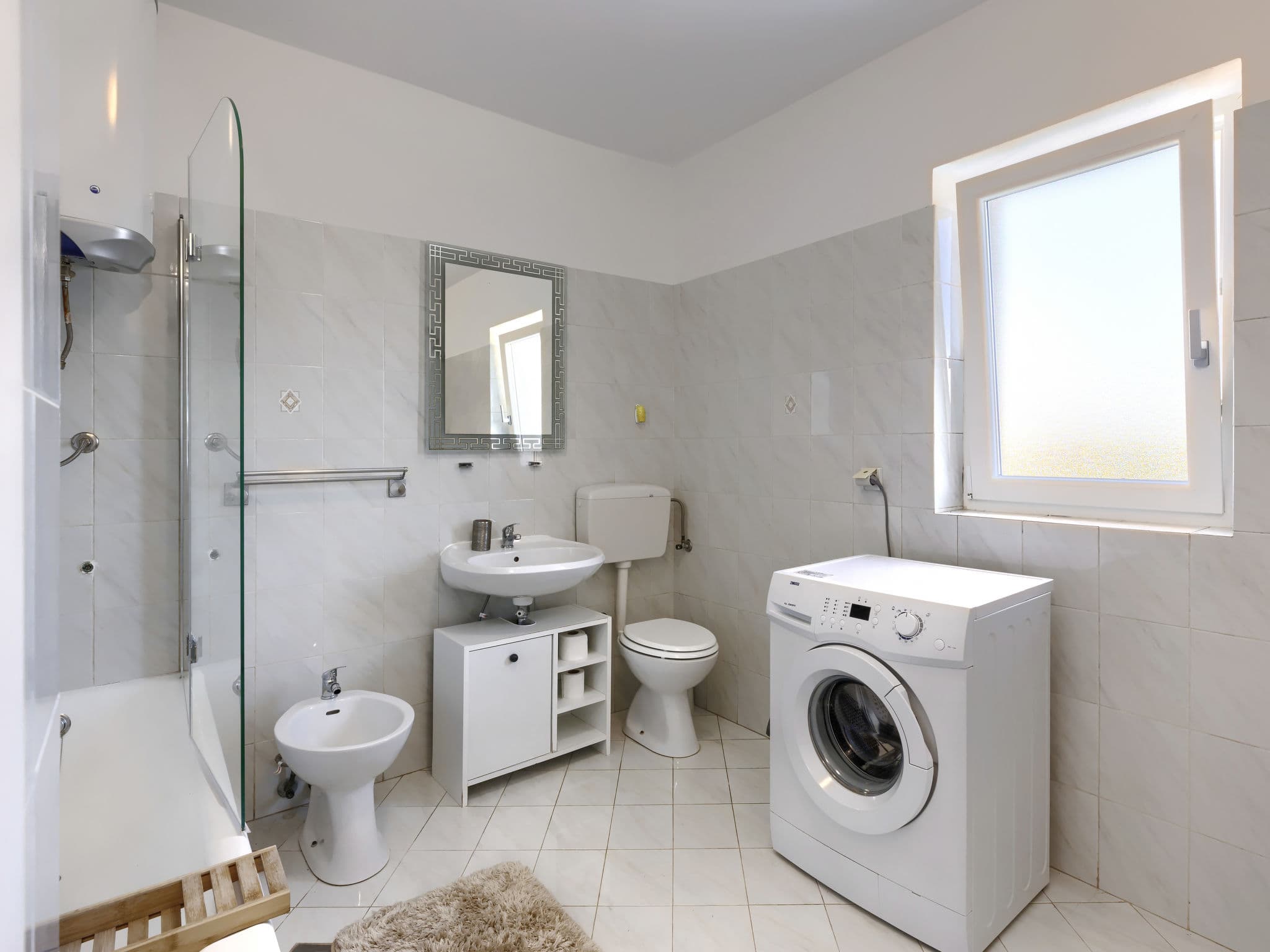 Bathroom / Wellness