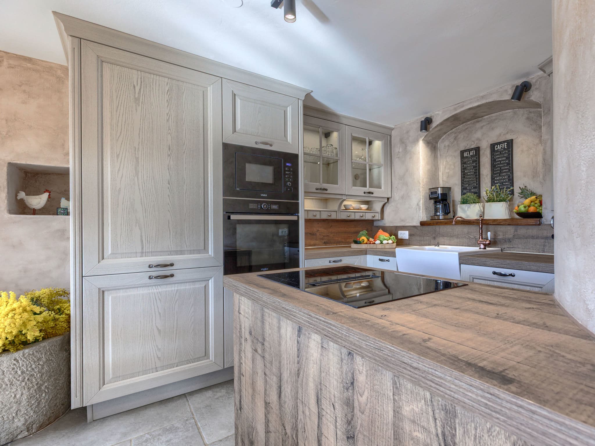 Kitchen / Dining Room