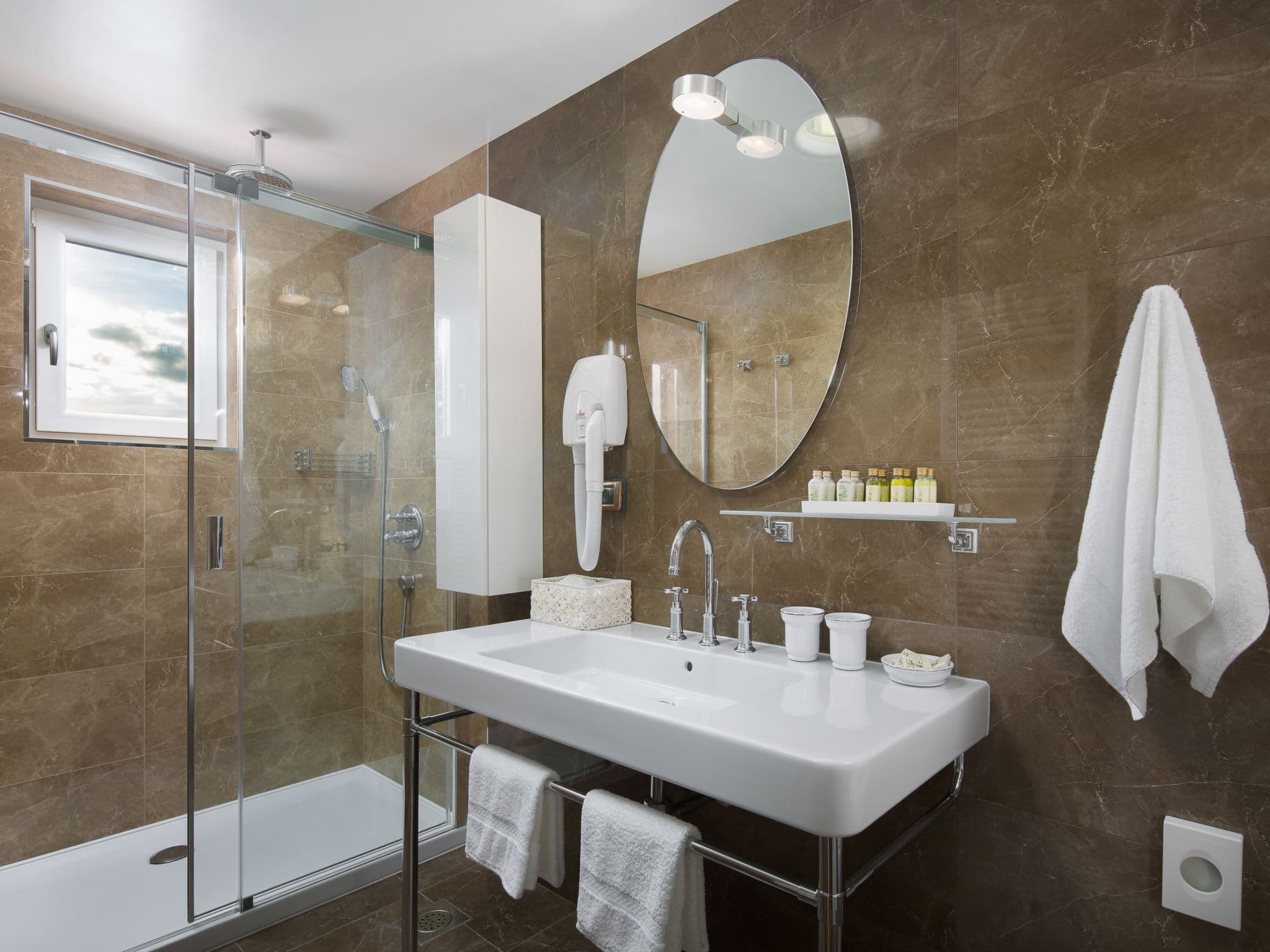Bathroom / Wellness