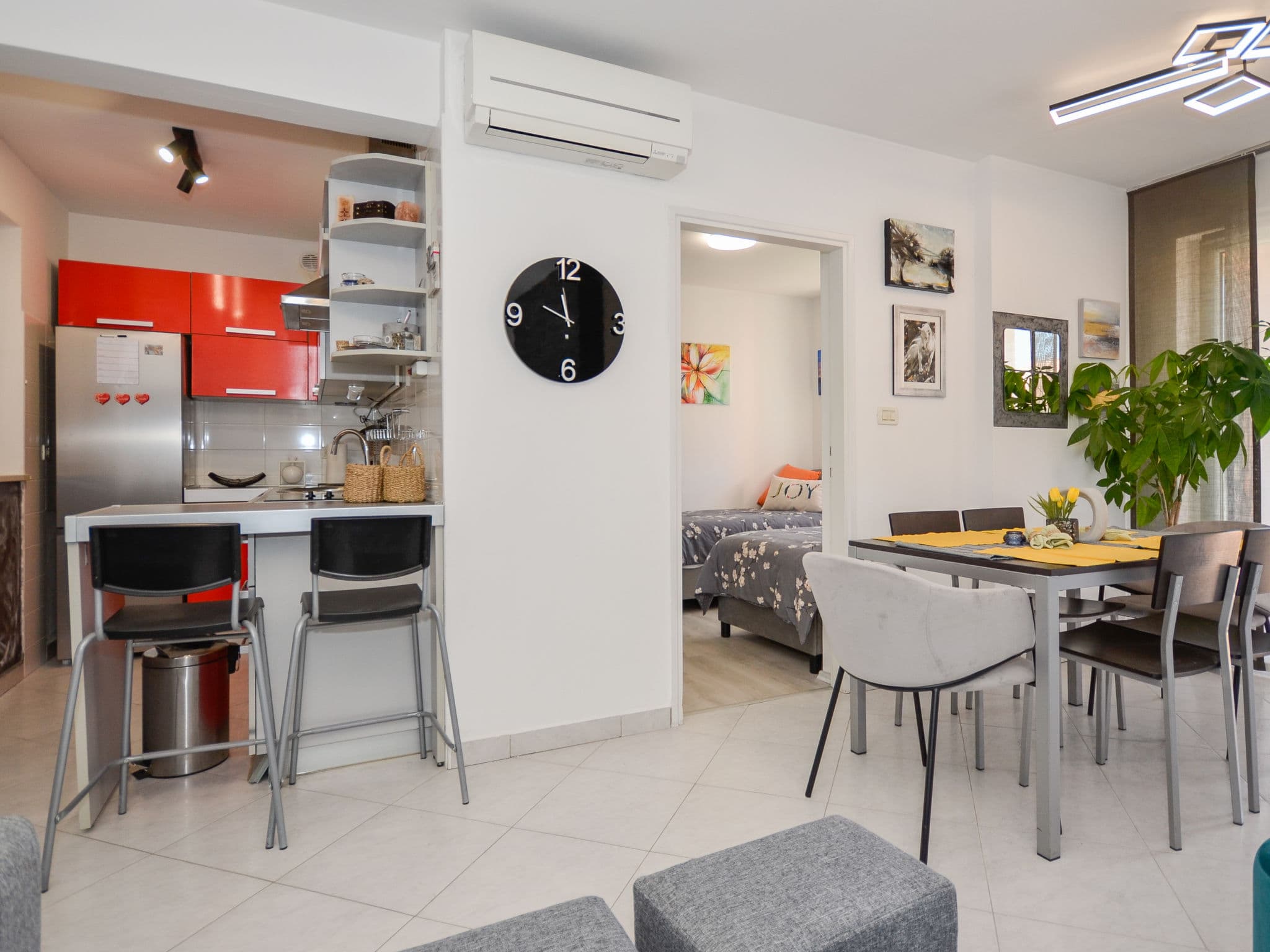 Kitchen / Dining Room