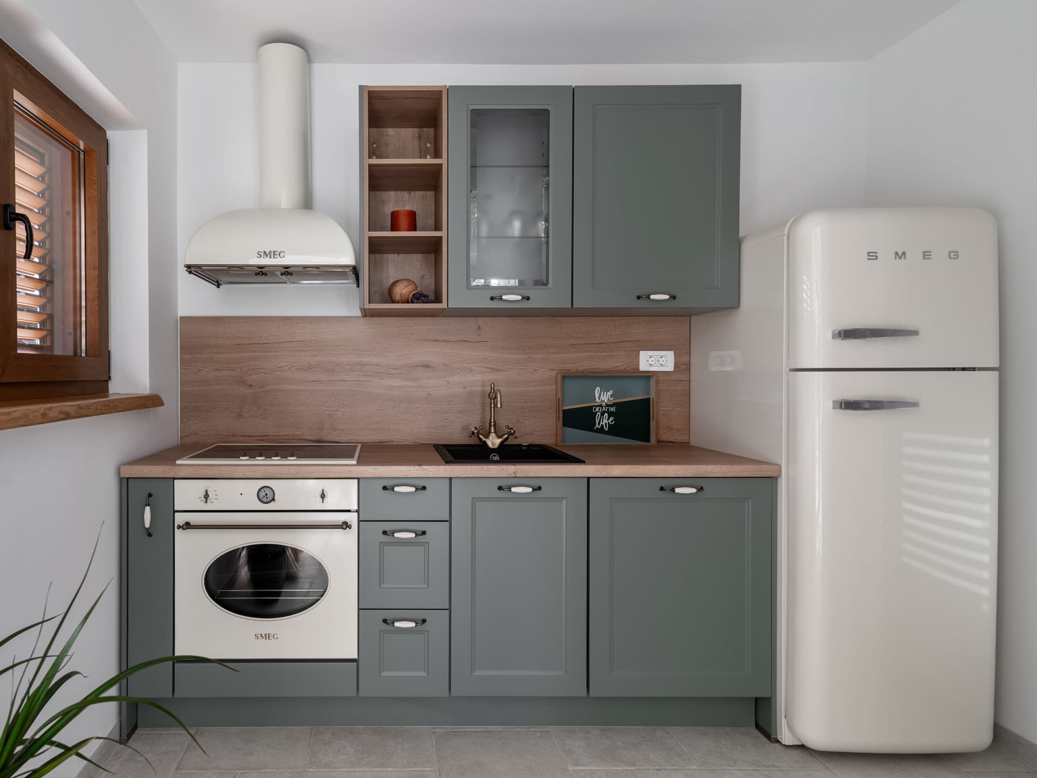 Kitchen / Dining Room