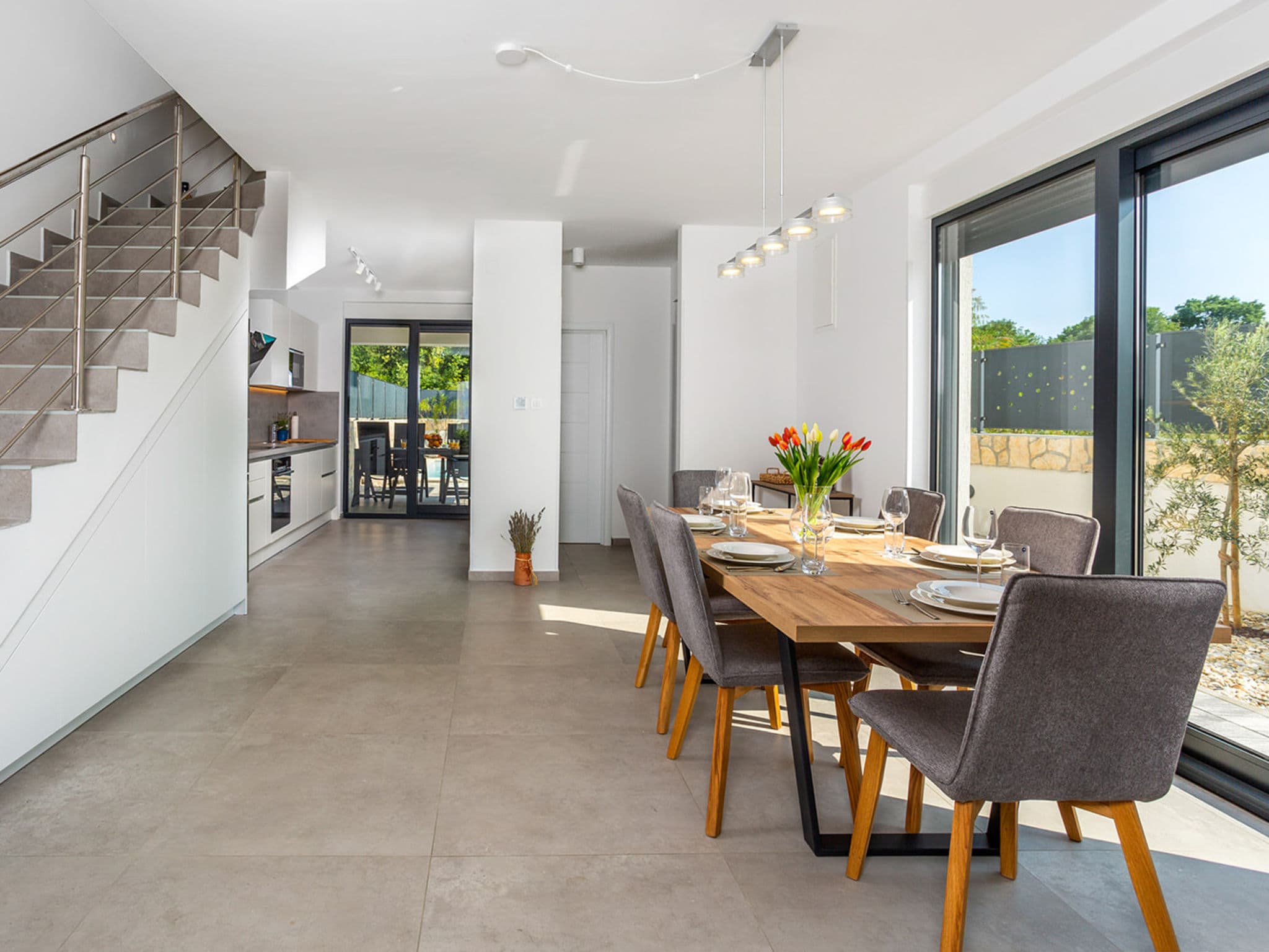 Kitchen / Dining Room