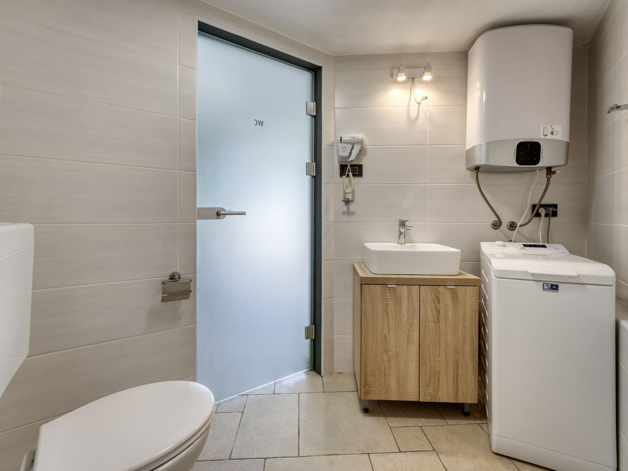 Bathroom / Wellness