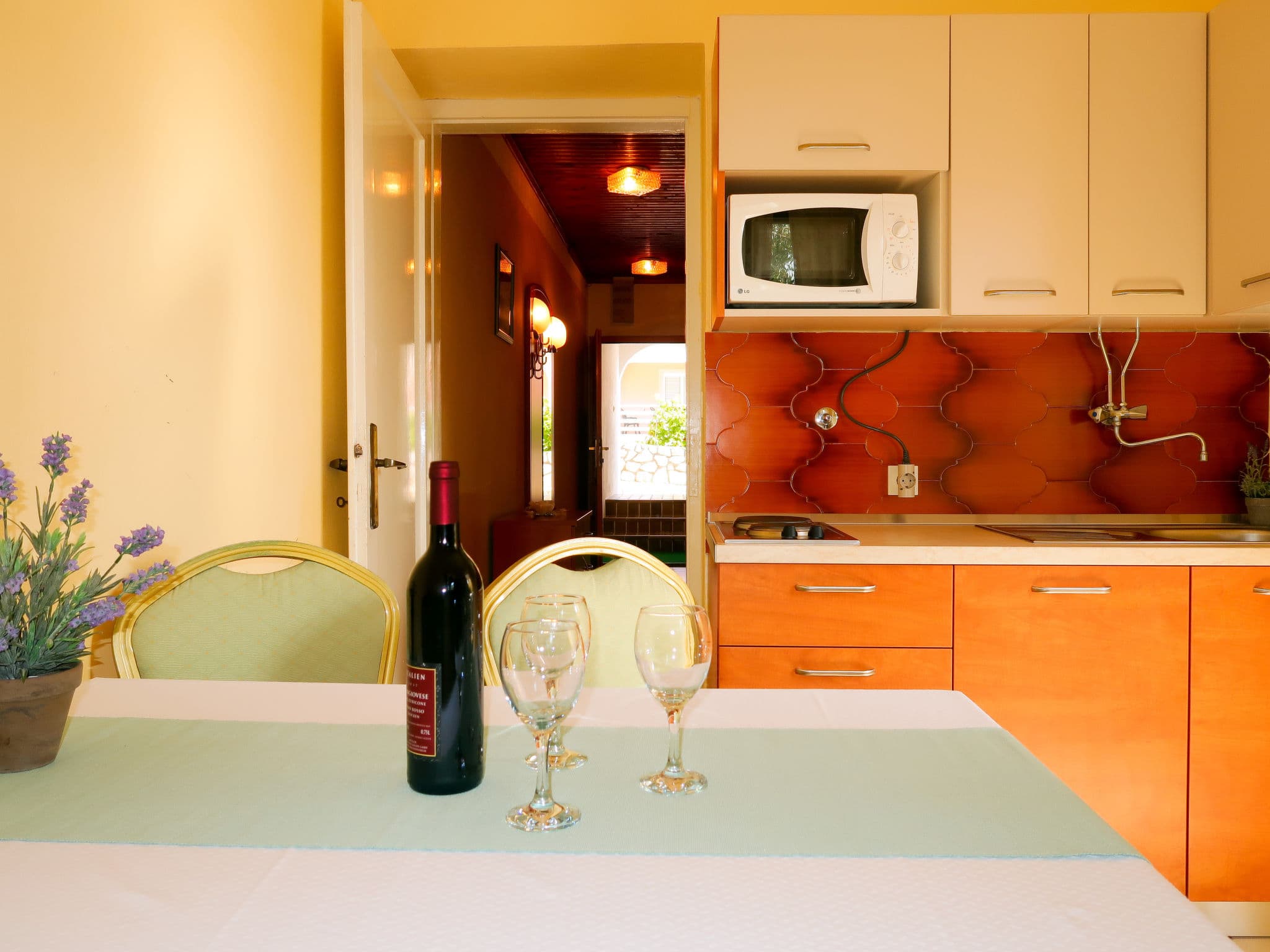 Kitchen / Dining Room
