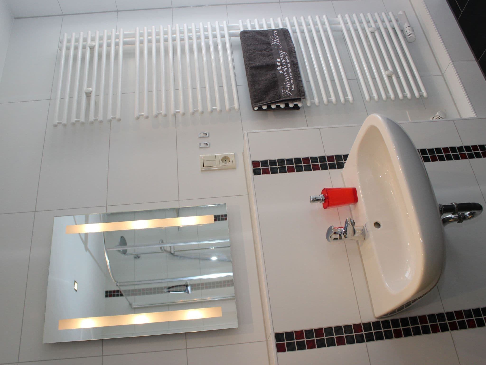 Gallery Image 12