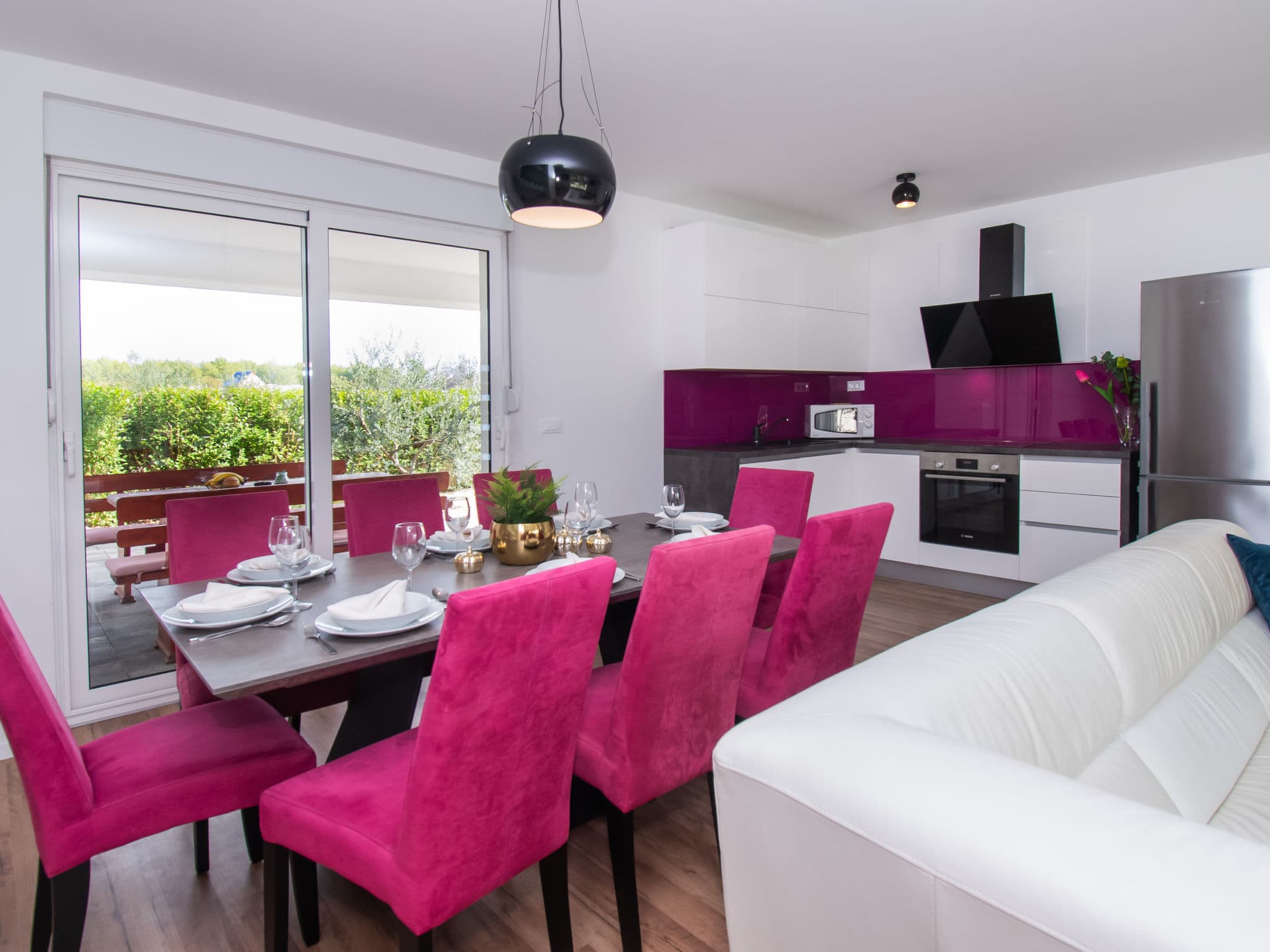 Kitchen / Dining Room