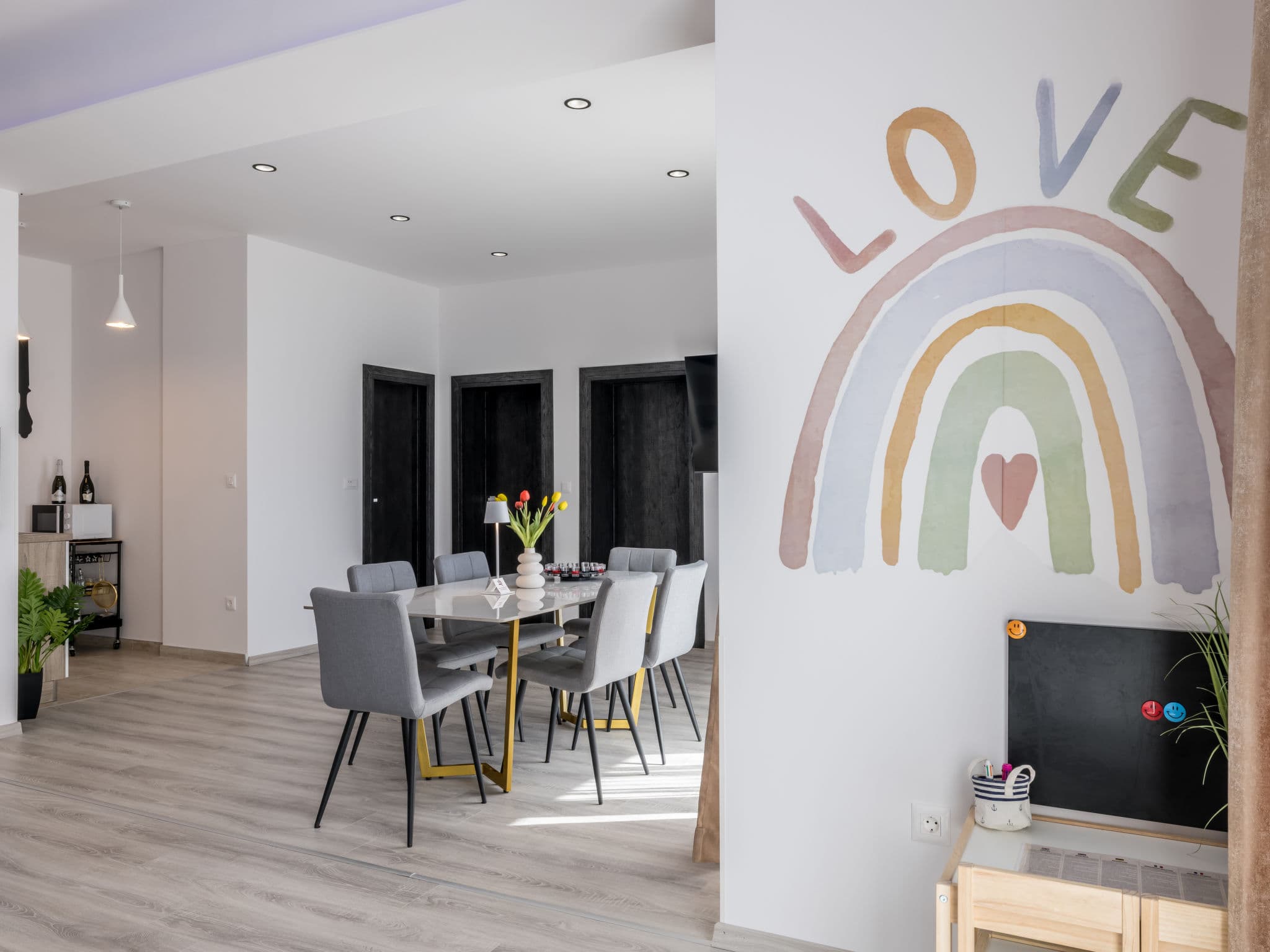 Kitchen / Dining Room