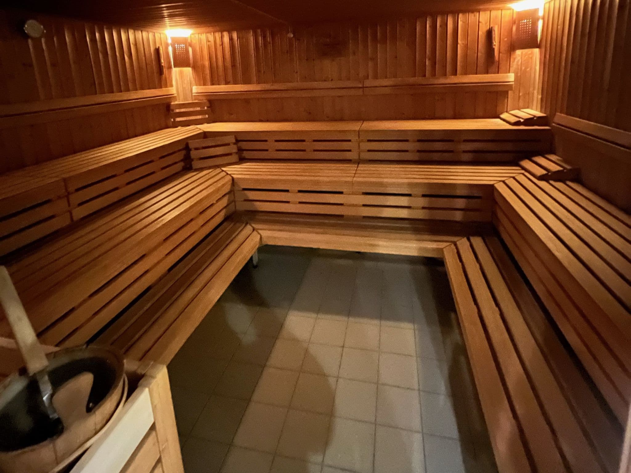 Bathroom / Wellness