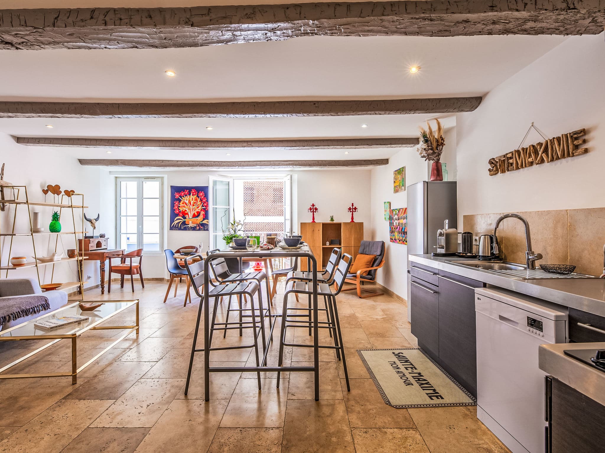 Kitchen / Dining Room