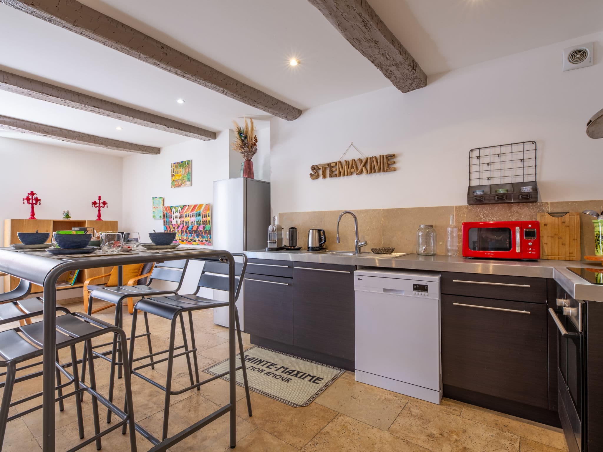 Kitchen / Dining Room