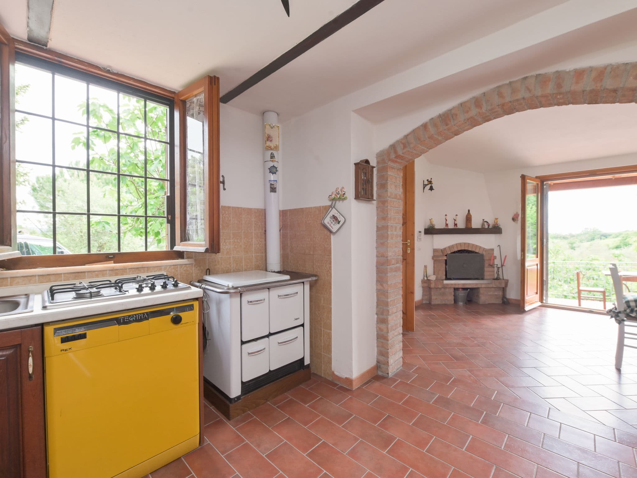 Kitchen / Dining Room