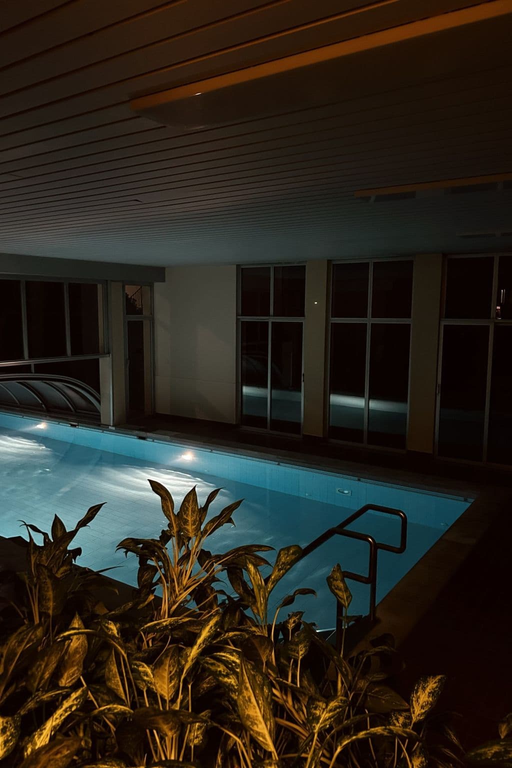 Pool Indoor