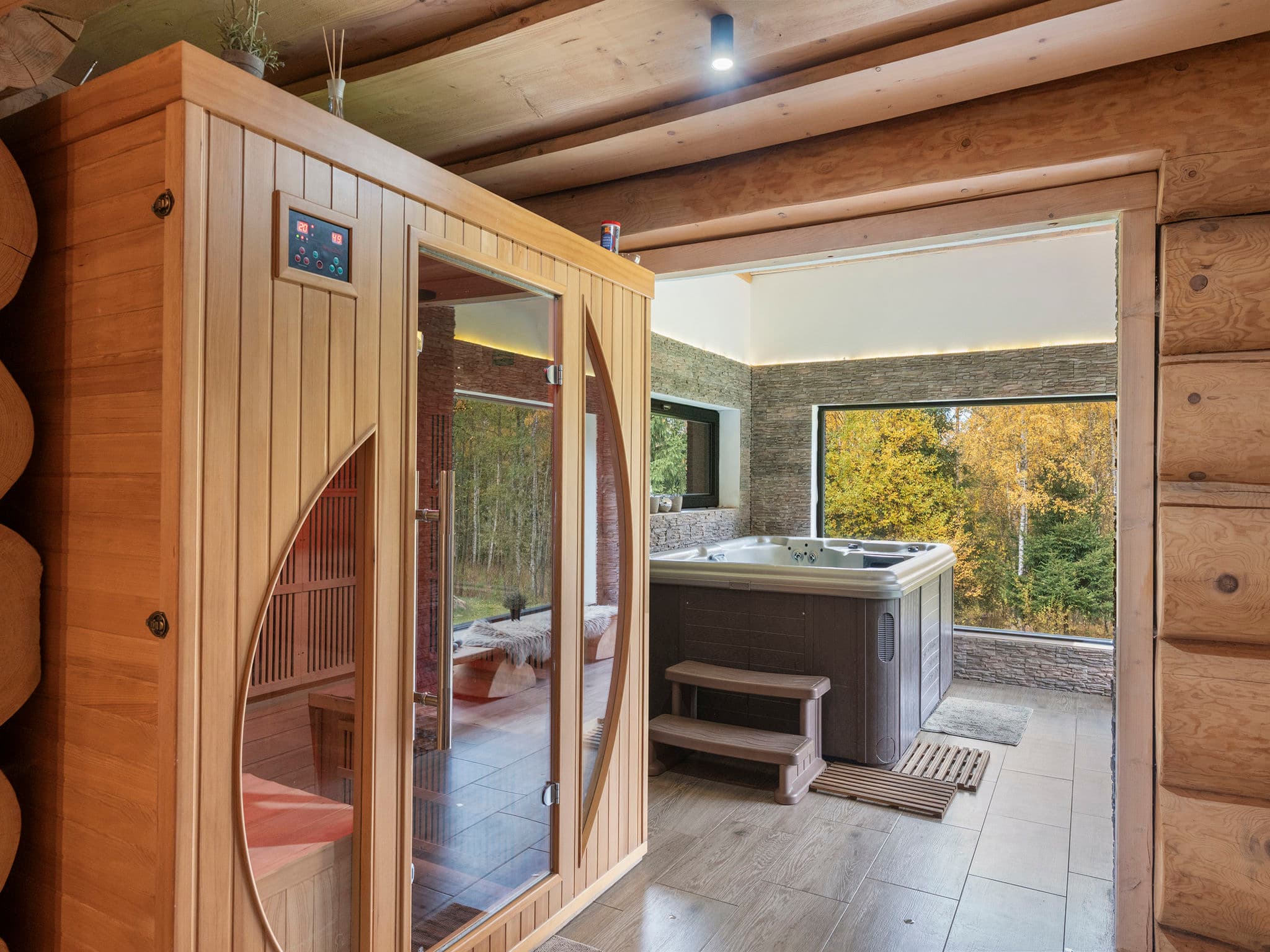 Bathroom / Wellness