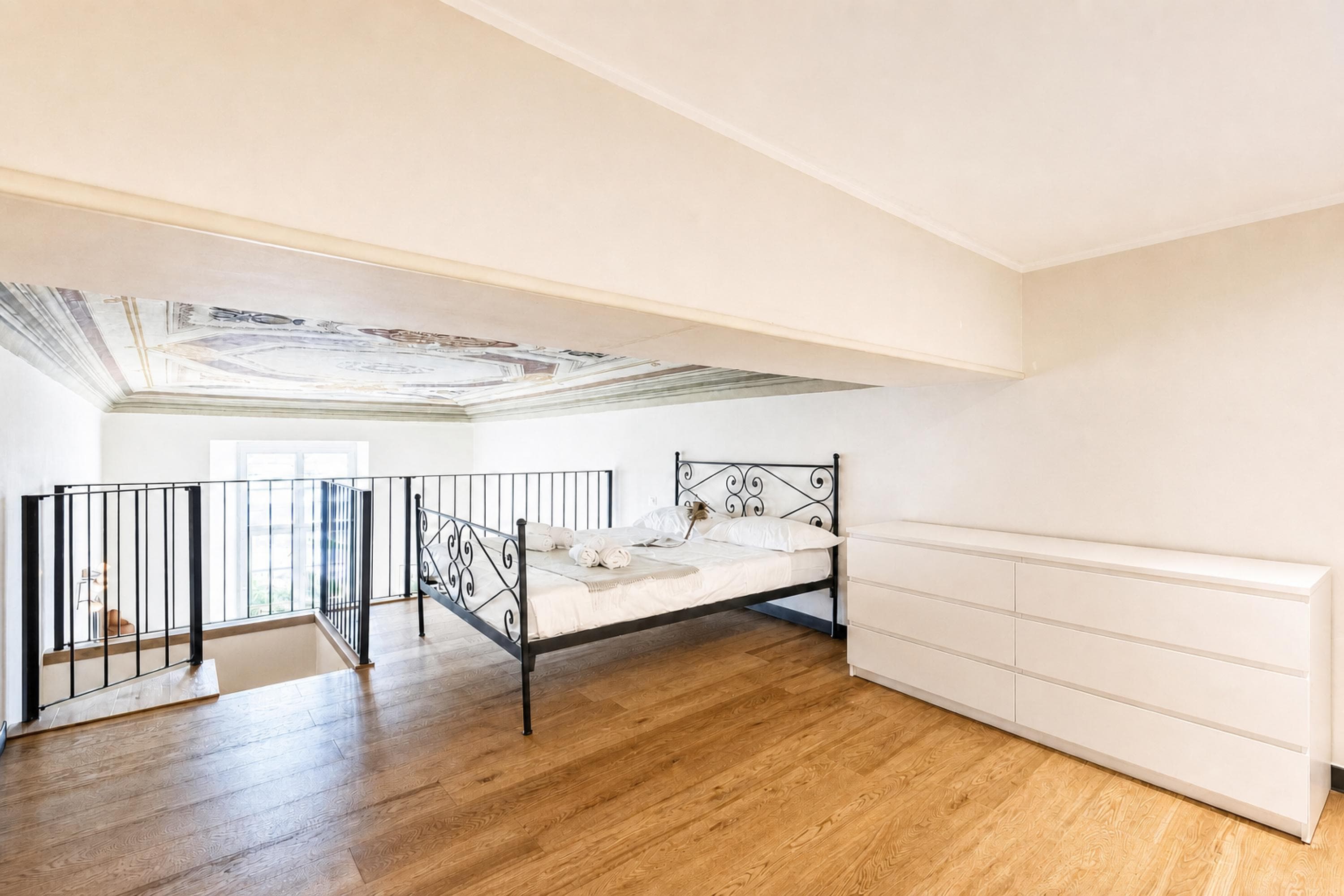 Gallery Image 19