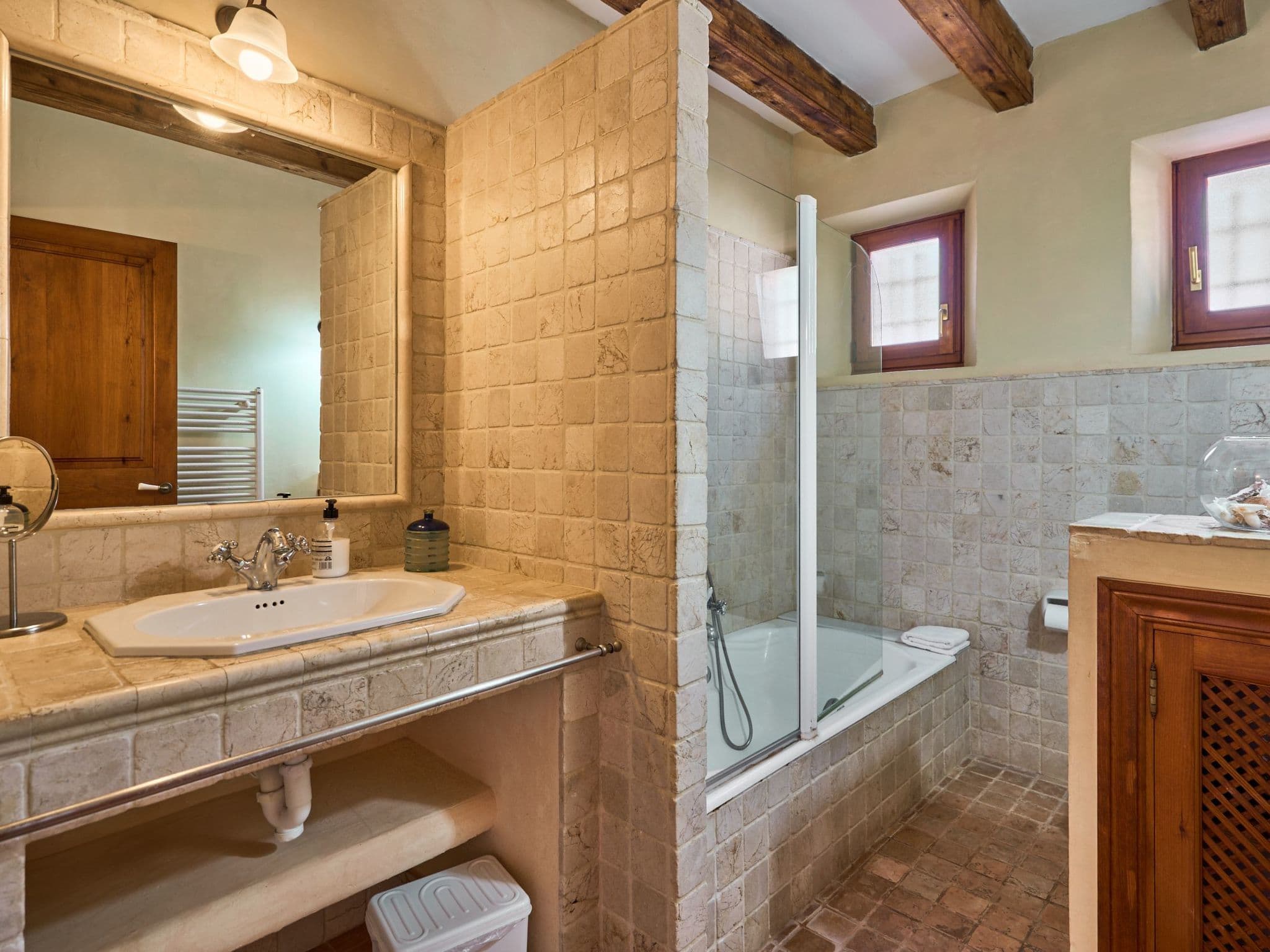 Bathroom / Wellness