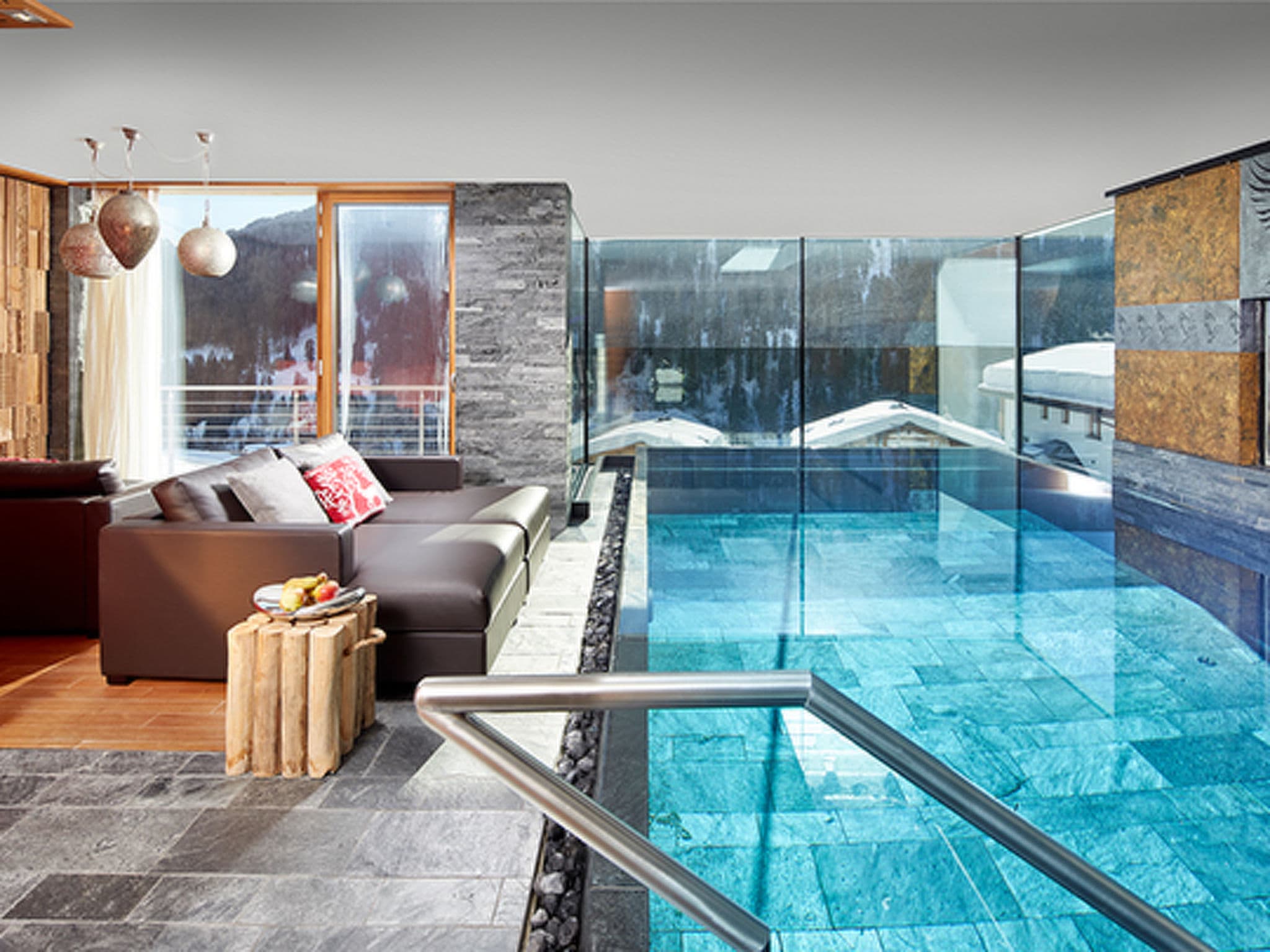 Pool Indoor