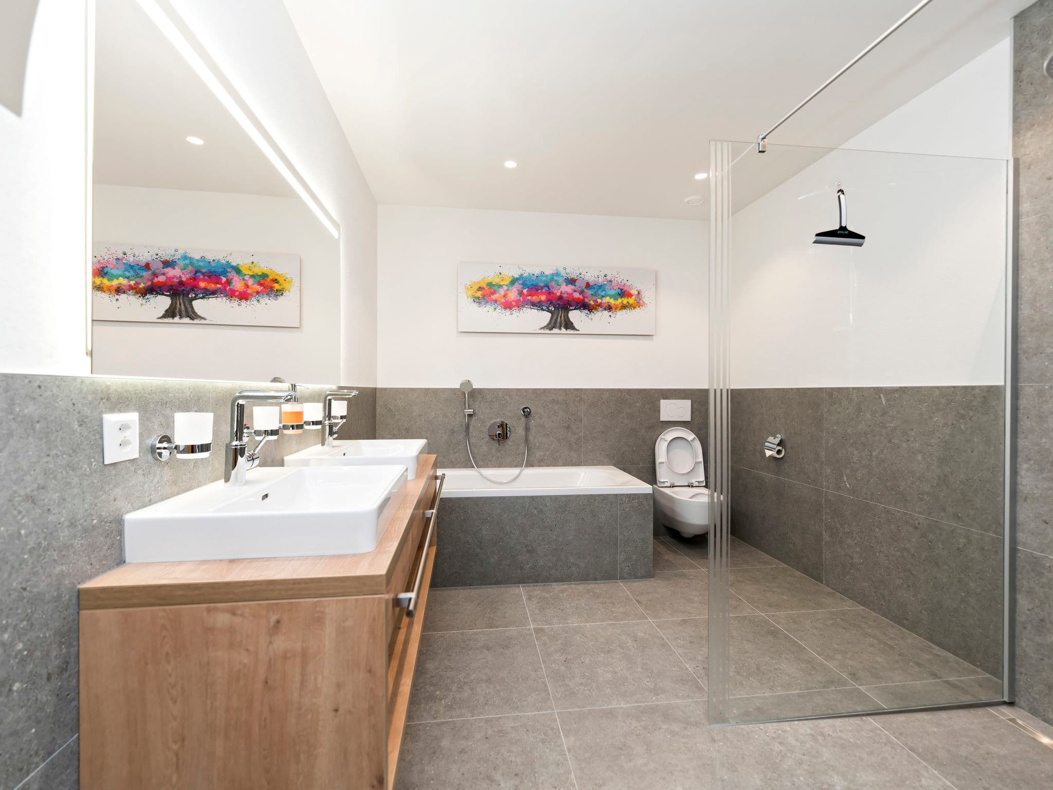 Bathroom / Wellness