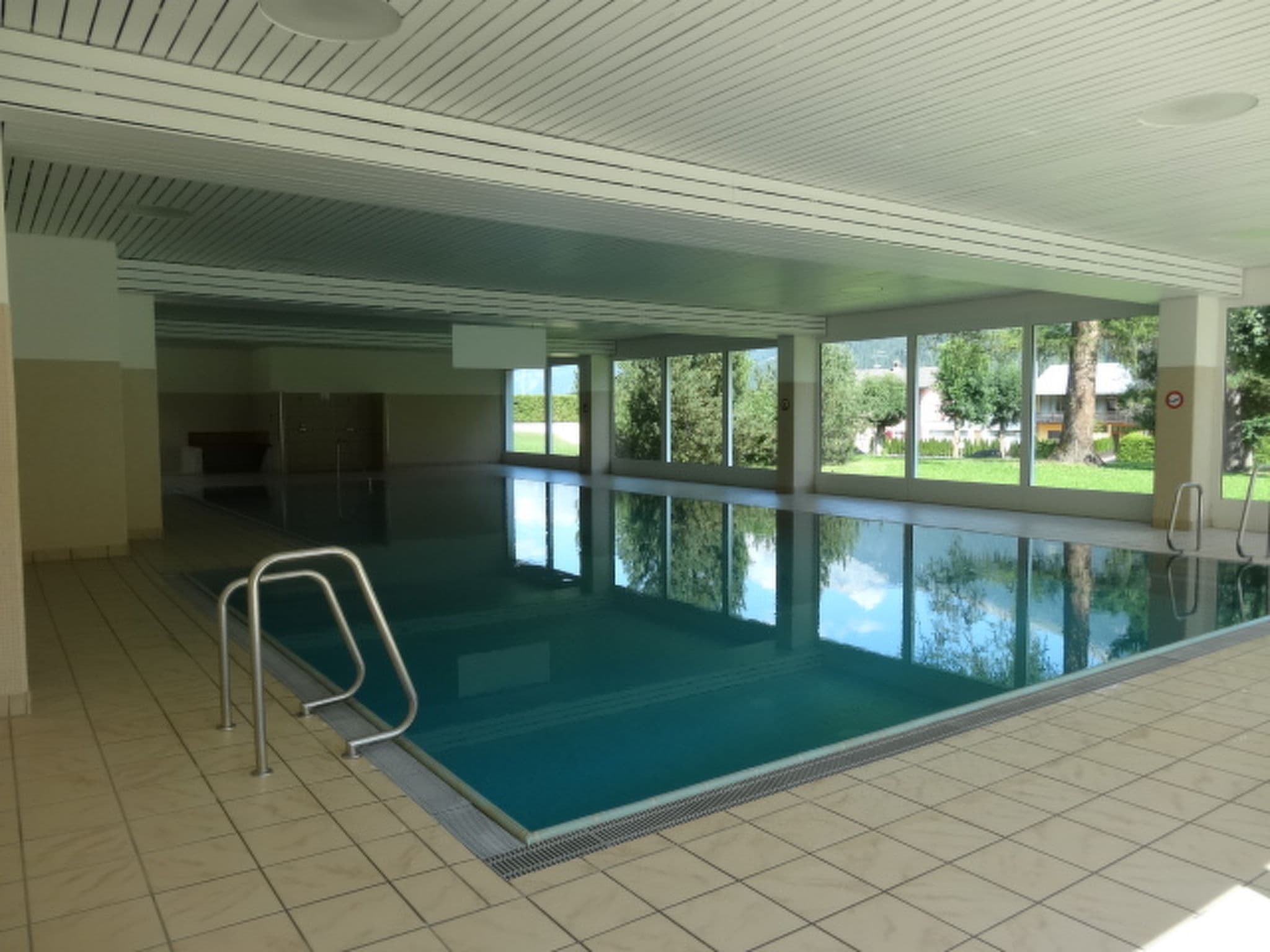 Pool Indoor