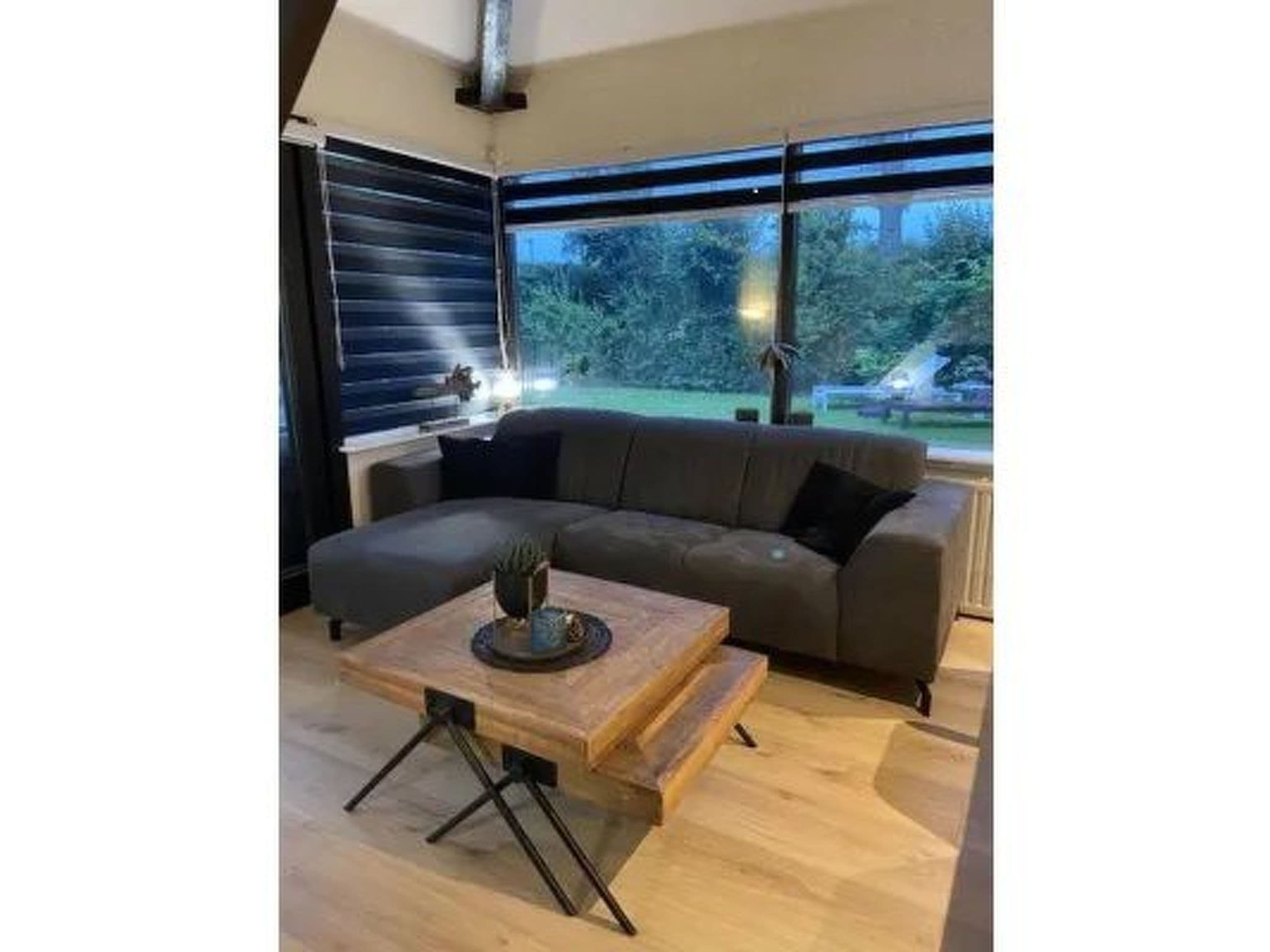 Gallery Image 15