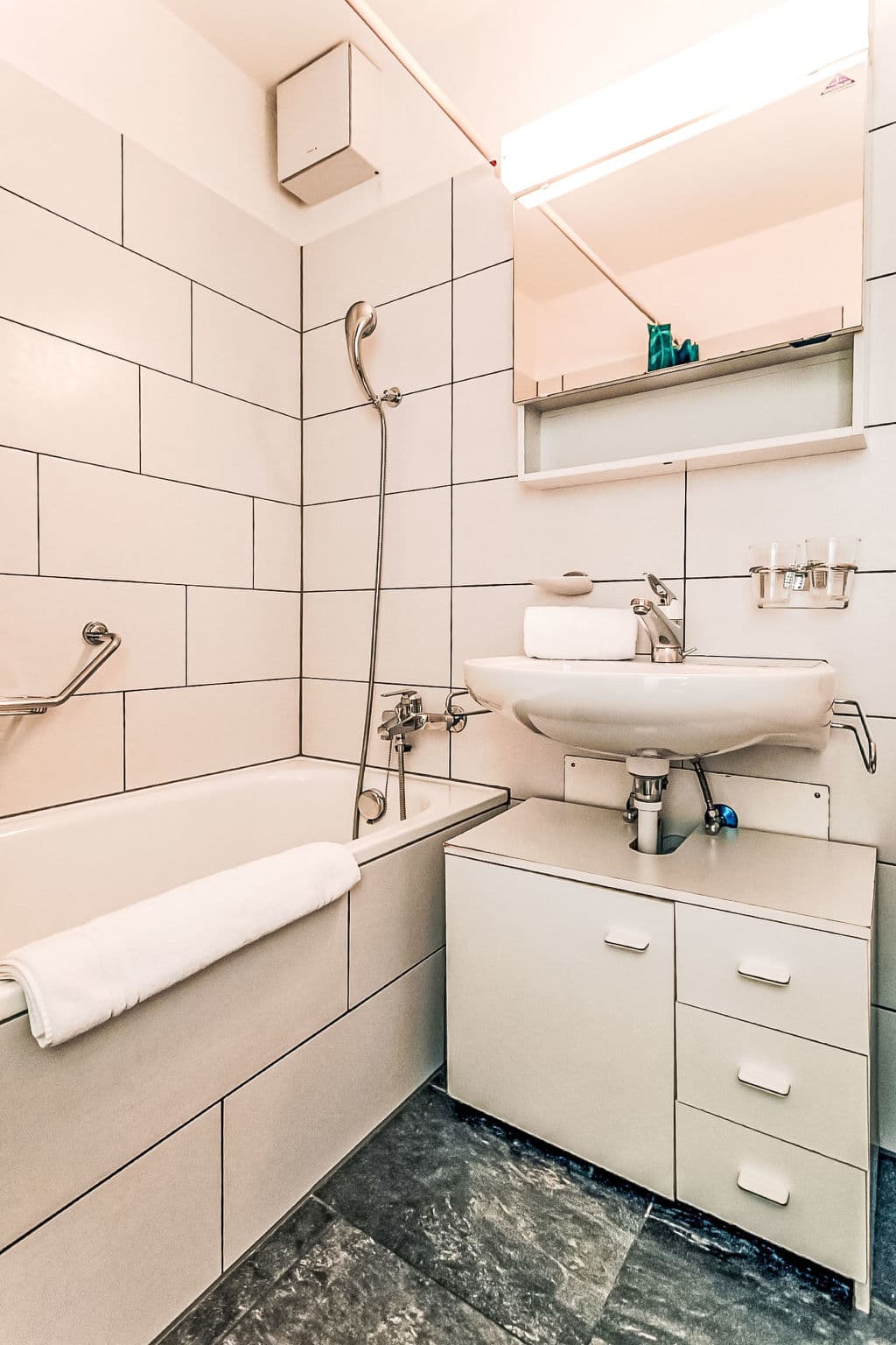 Bathroom / Wellness