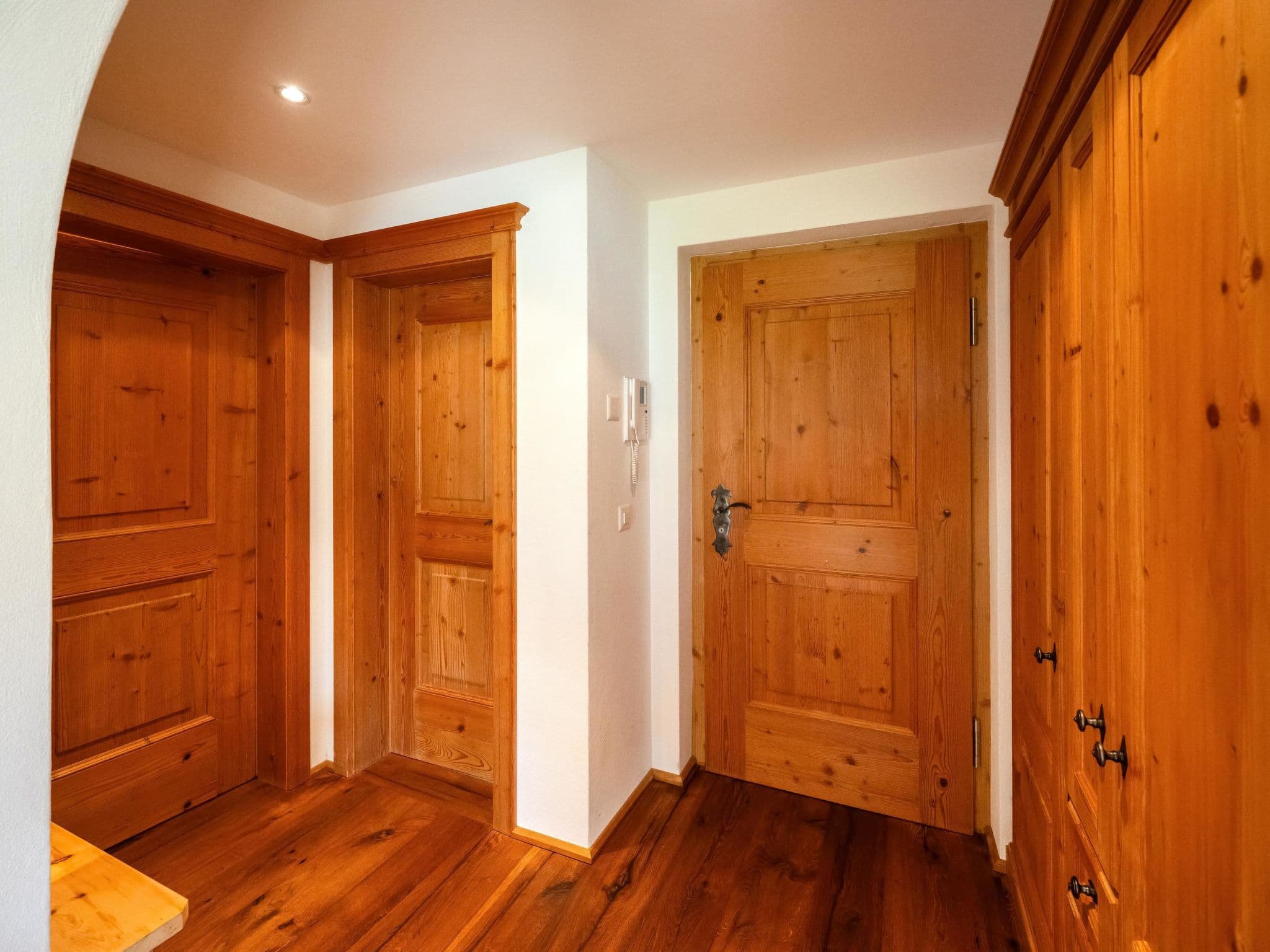 Gallery Image 12