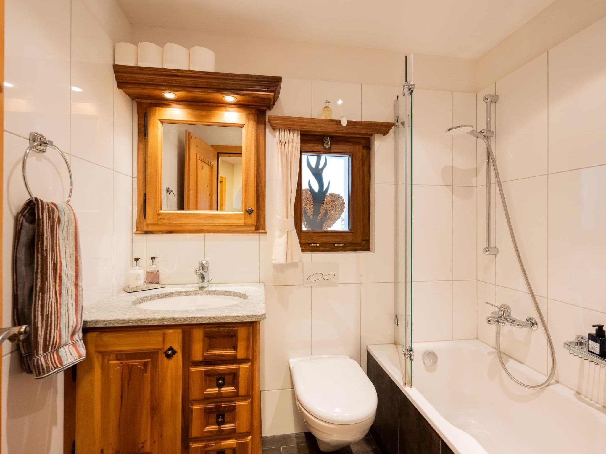 Bathroom / Wellness