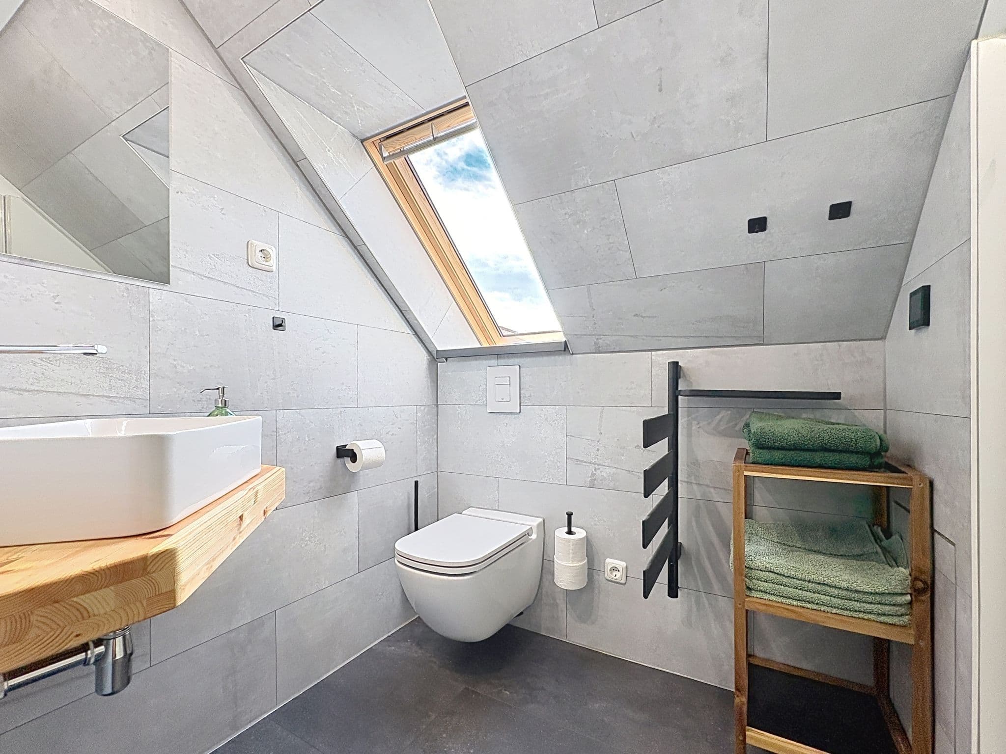 Bathroom / Wellness