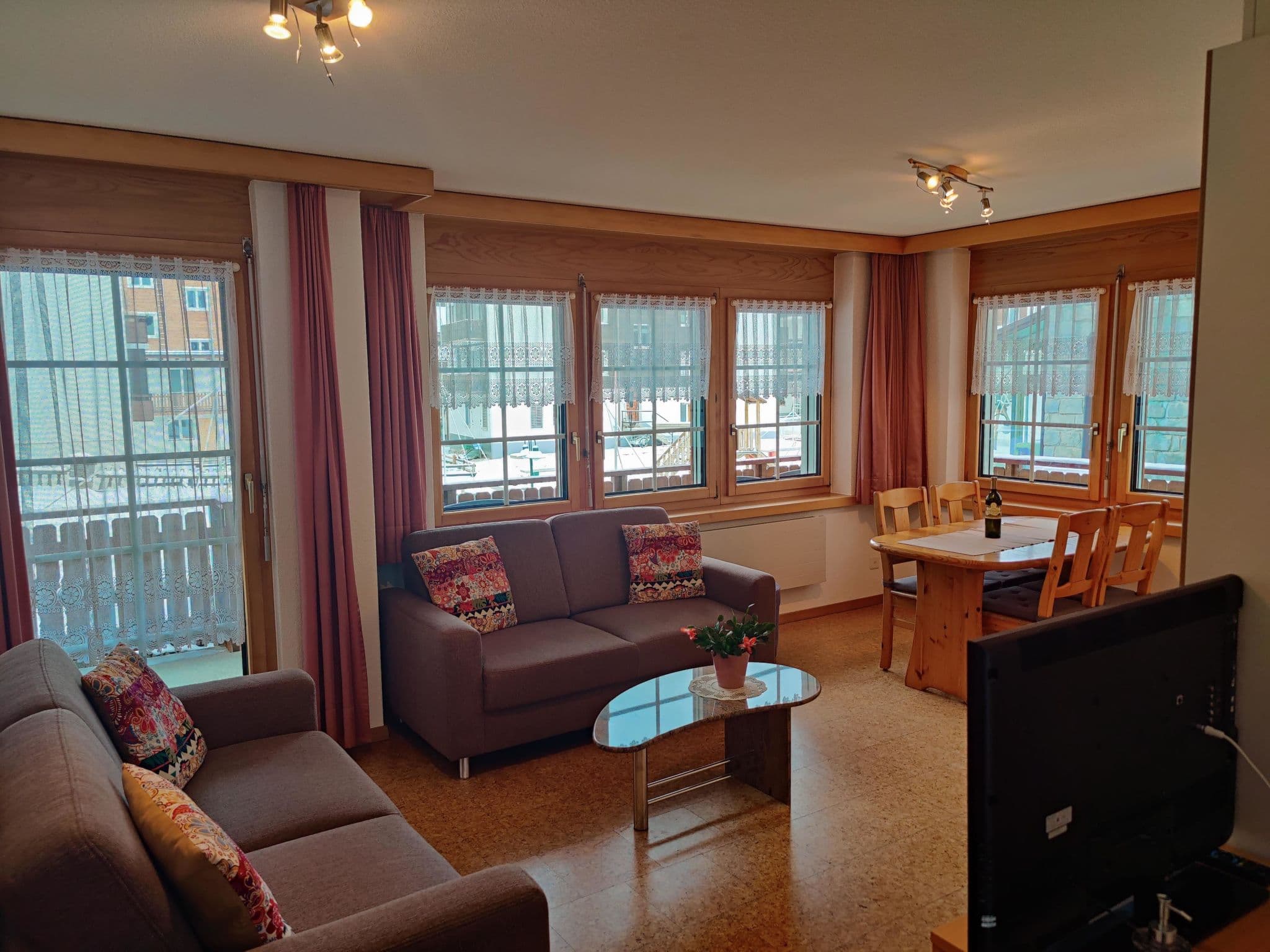 Gallery Image 15