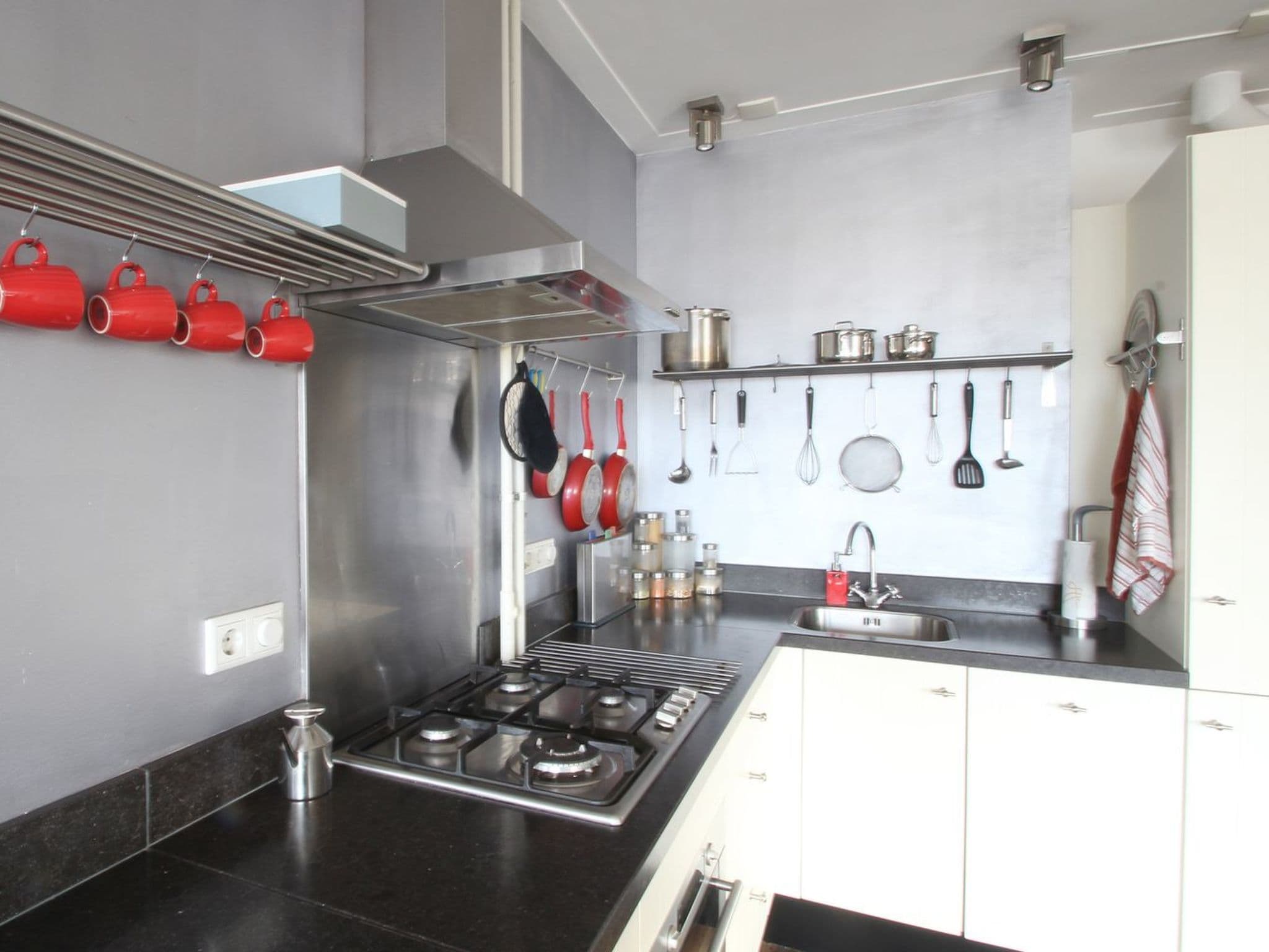 Gallery Image 12