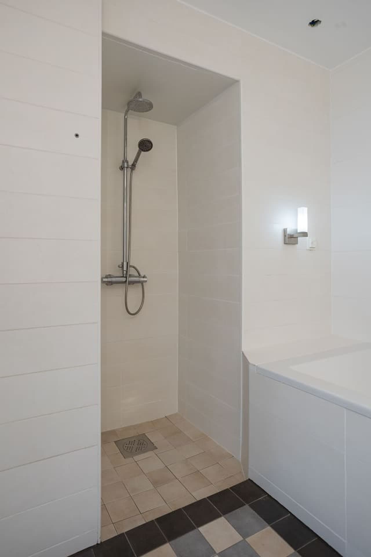 Gallery Image 16
