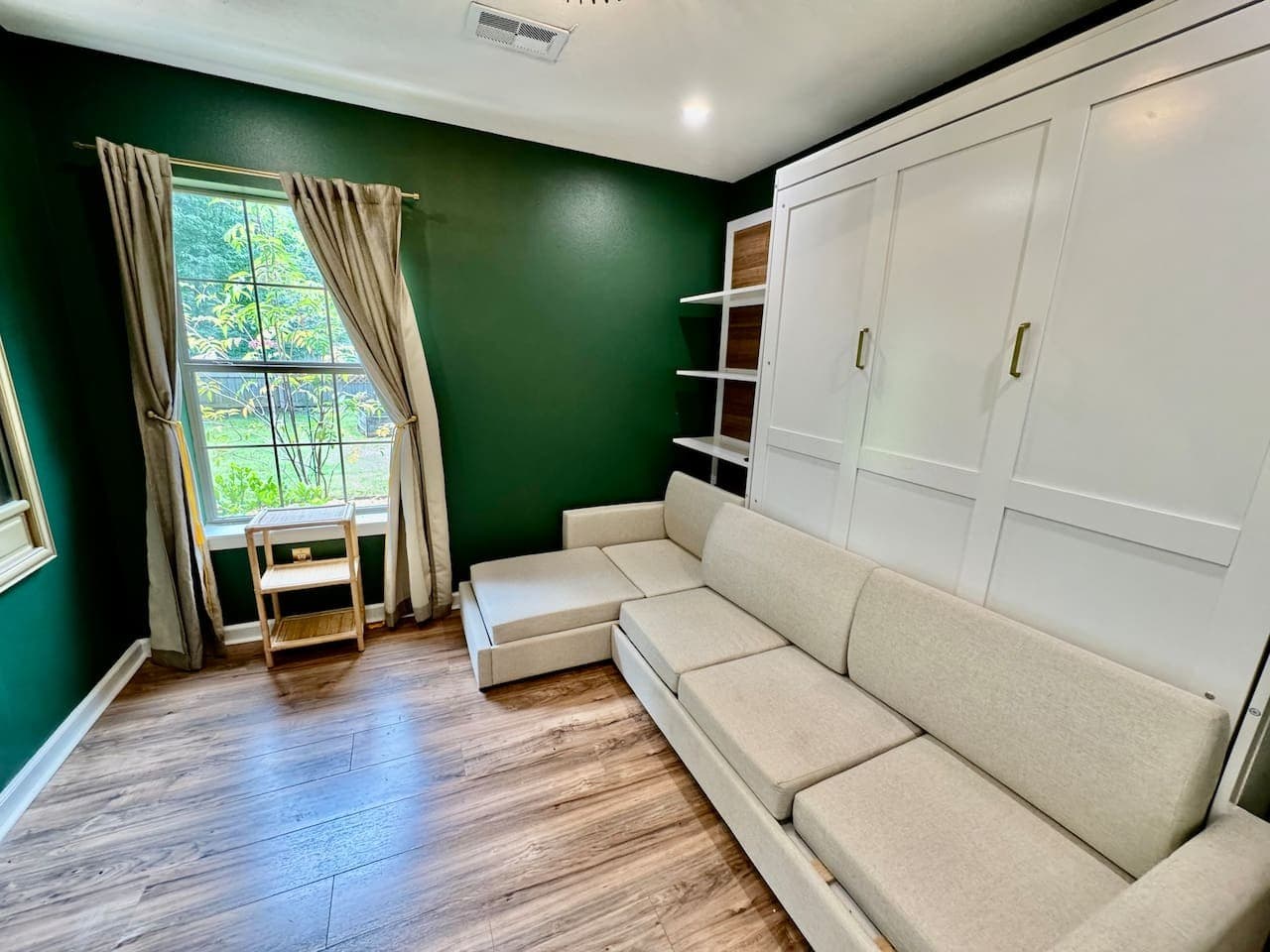 Gallery Image 12