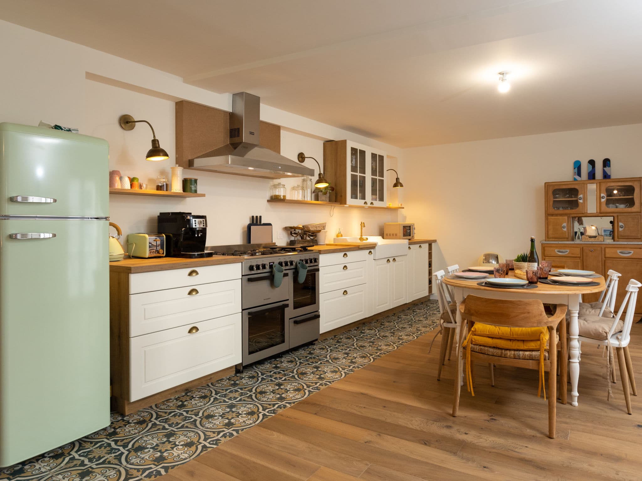 Kitchen / Dining Room