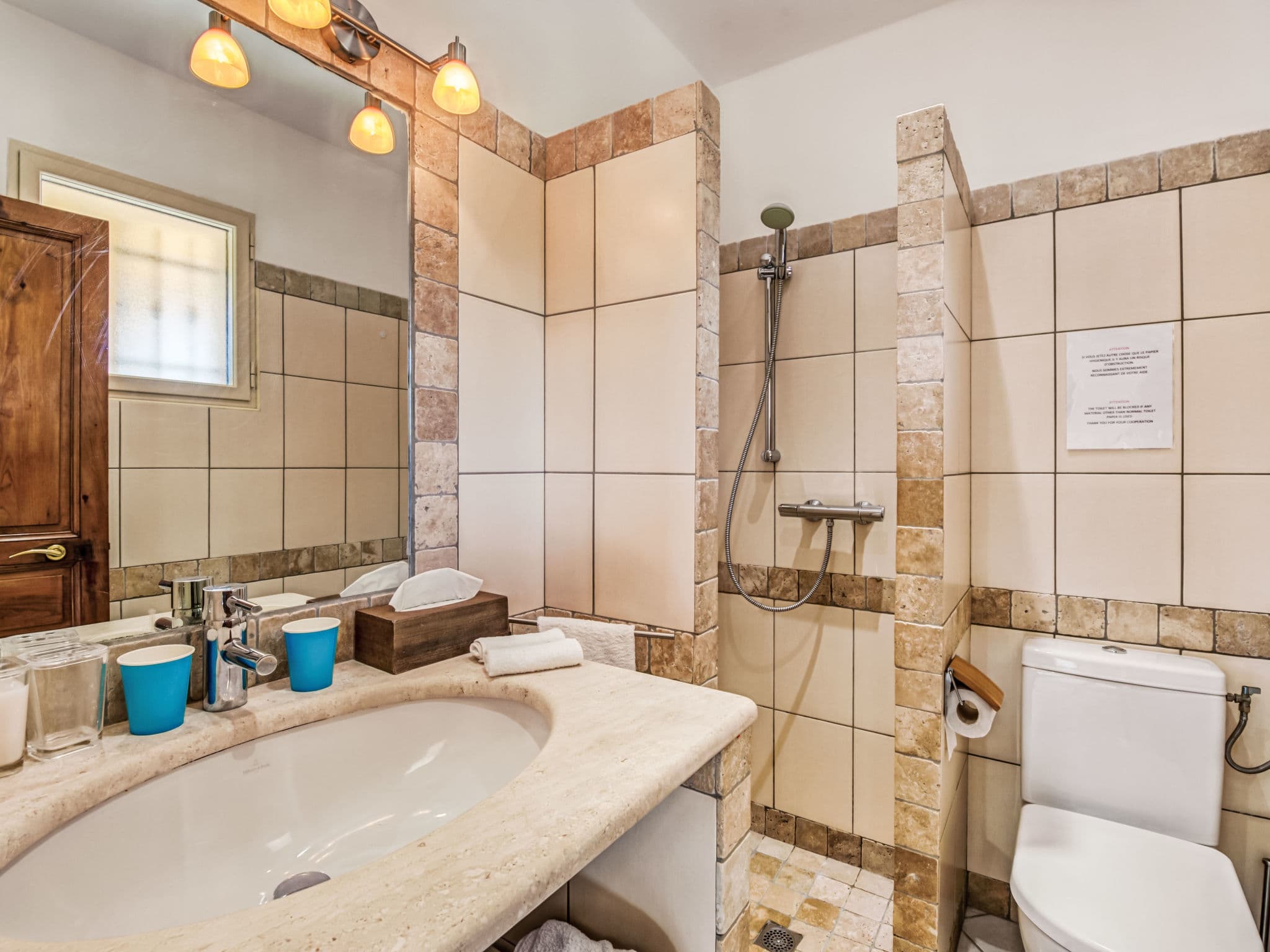 Bathroom / Wellness