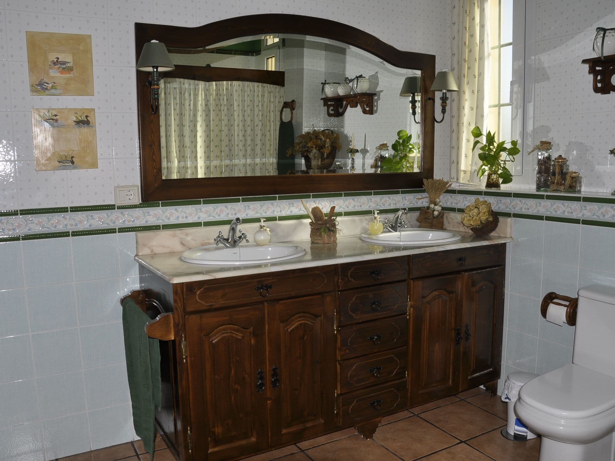 Gallery Image 16