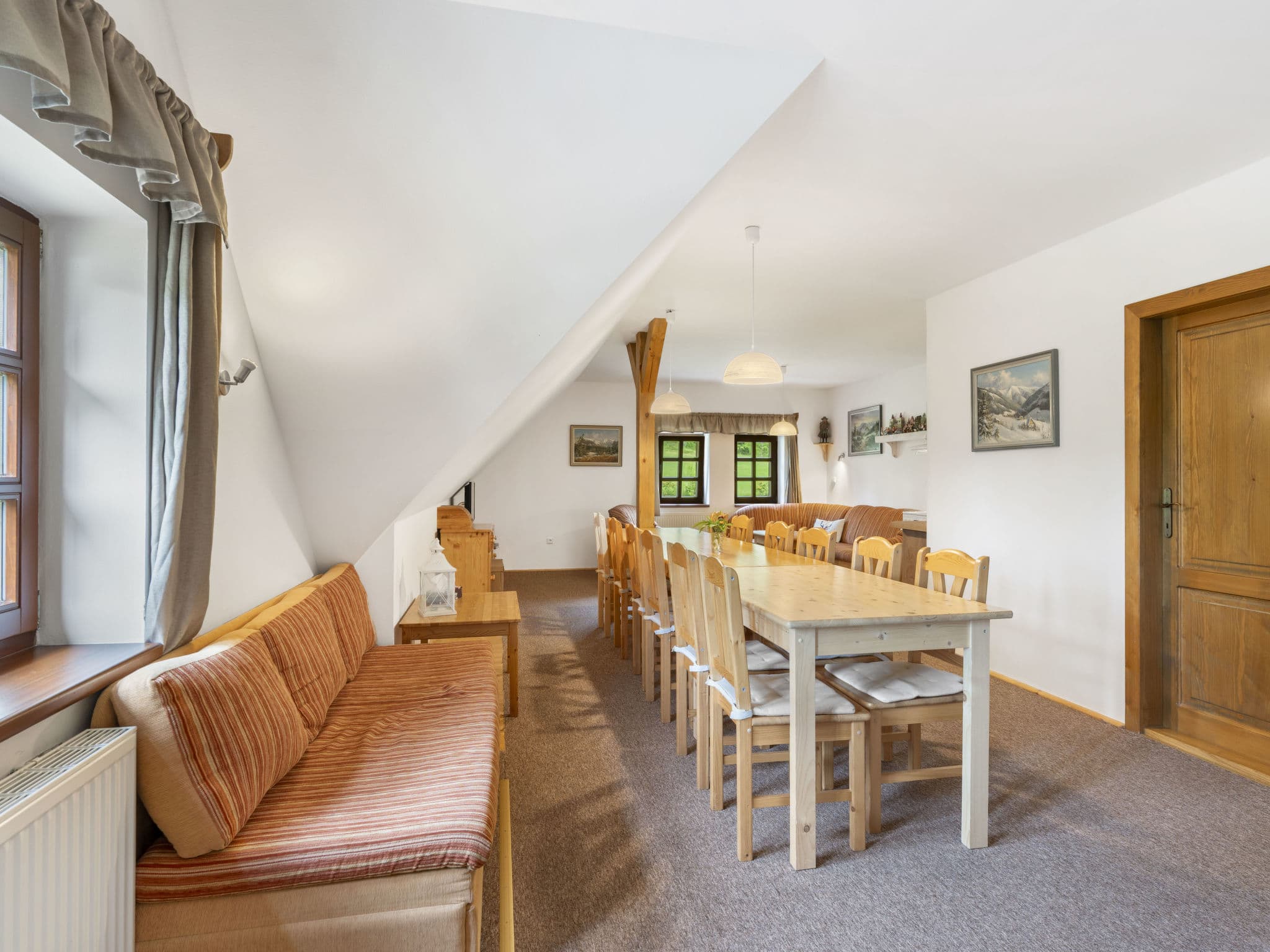 Kitchen / Dining Room